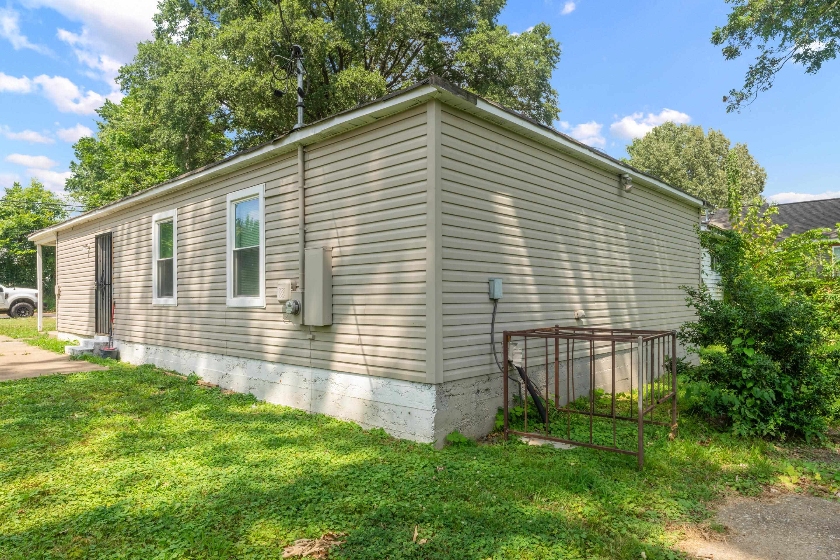 2851 Carnes Ave Property Photo 18