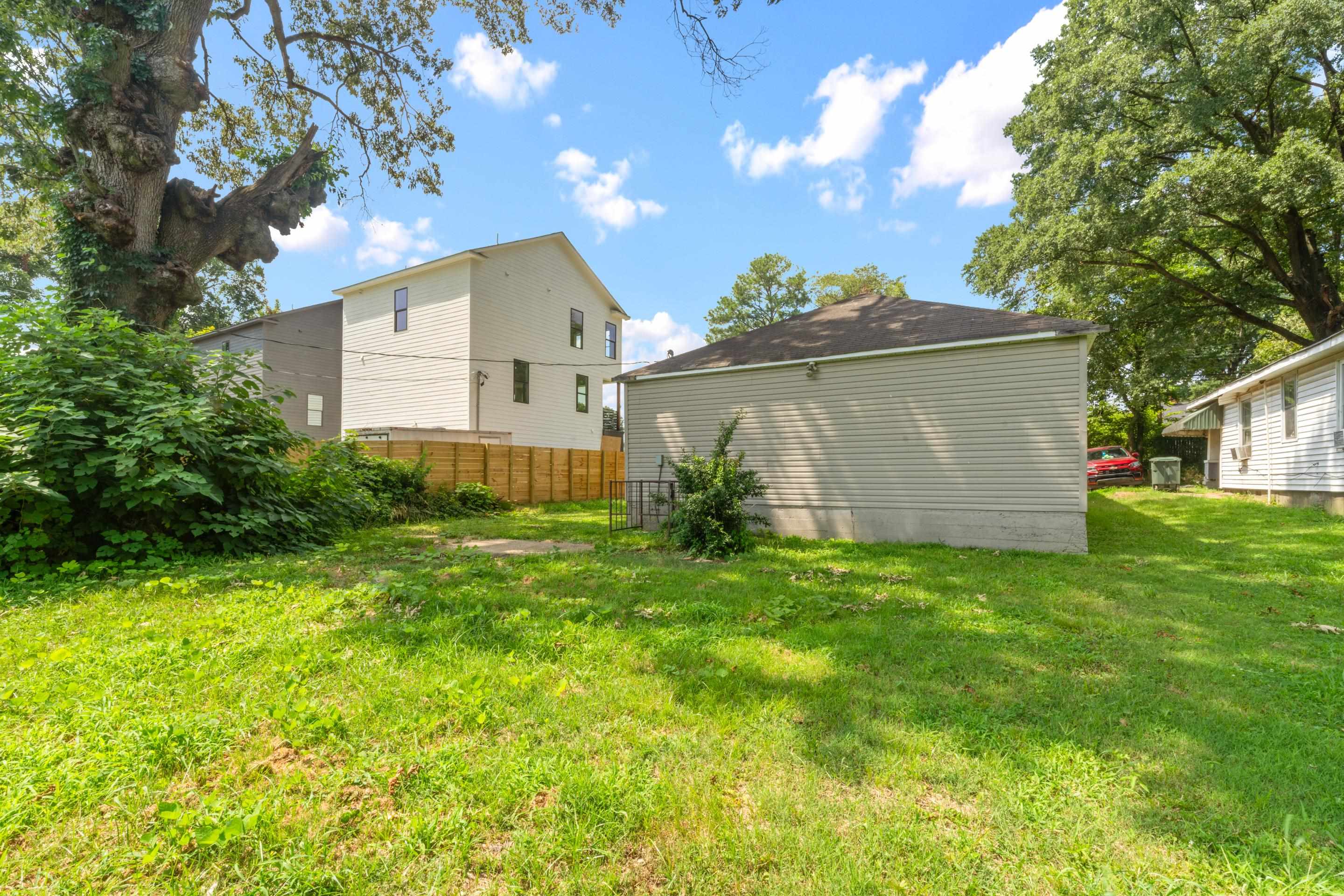 2851 Carnes Ave Property Photo 19