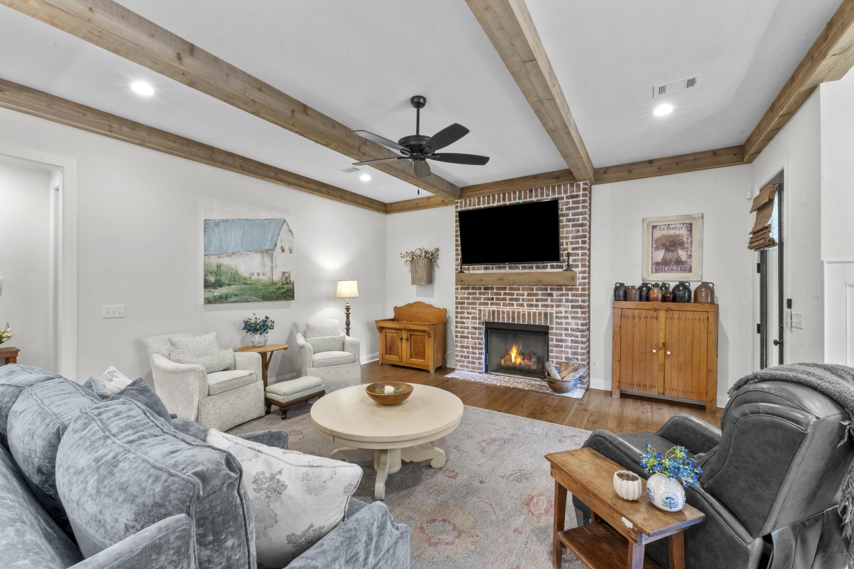 565 Saunders Creek Cir Property Photo 12