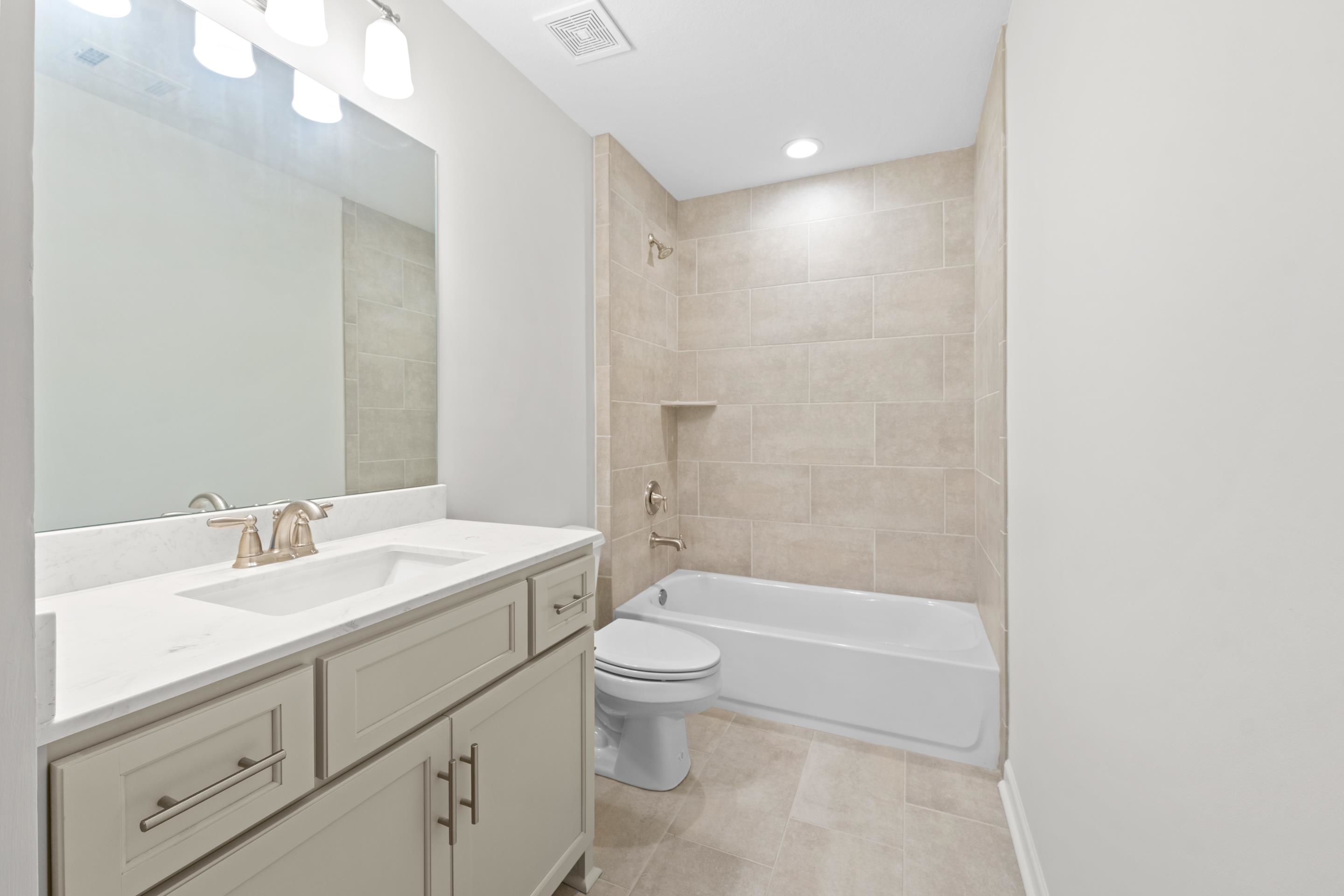 565 Saunders Creek Cir Property Photo 31