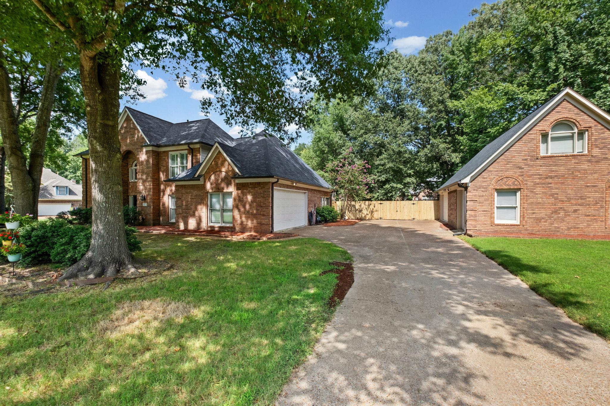 3974 Davies Manor Dr Property Photo 5