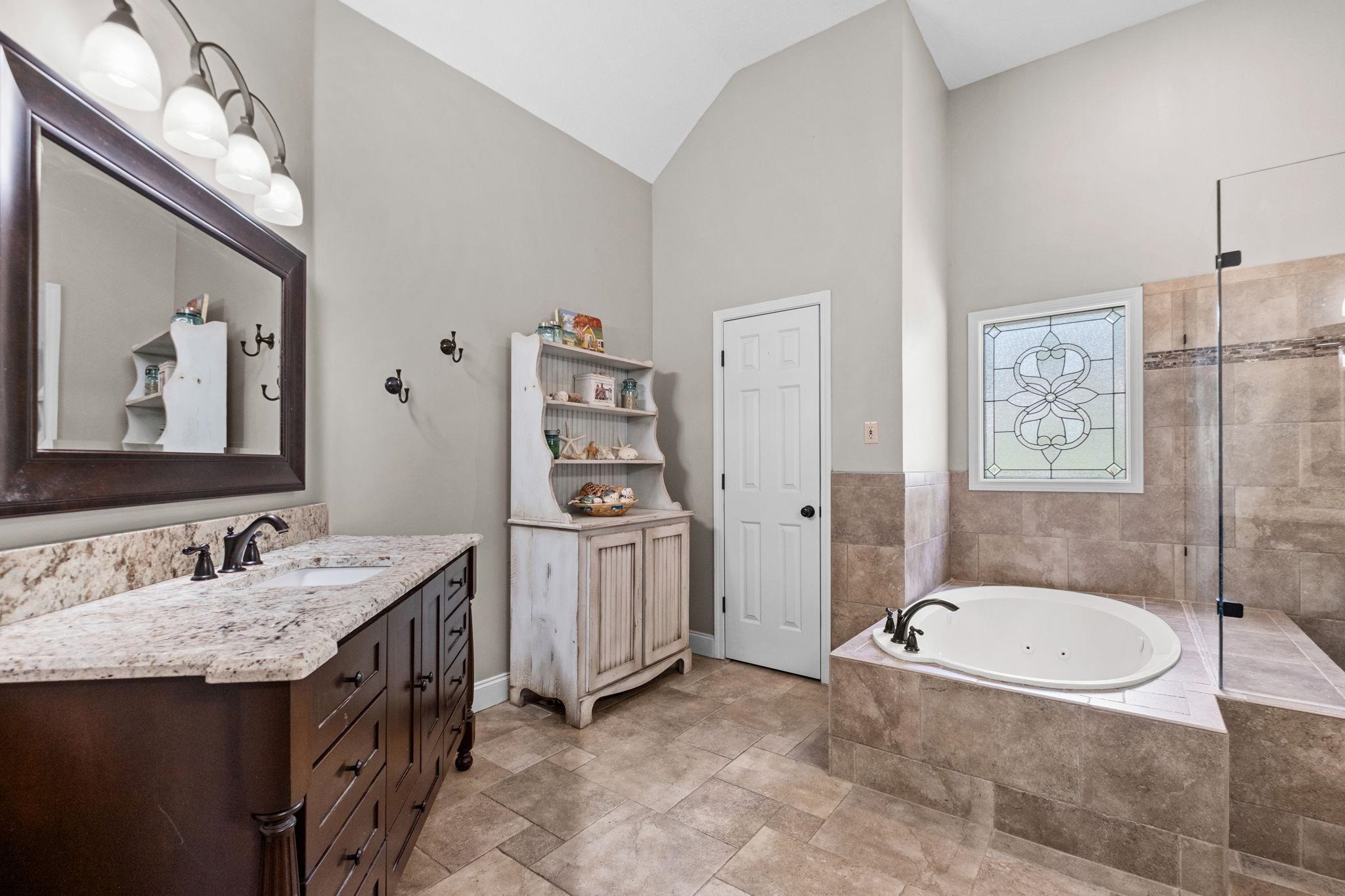 3974 Davies Manor Dr Property Photo 20
