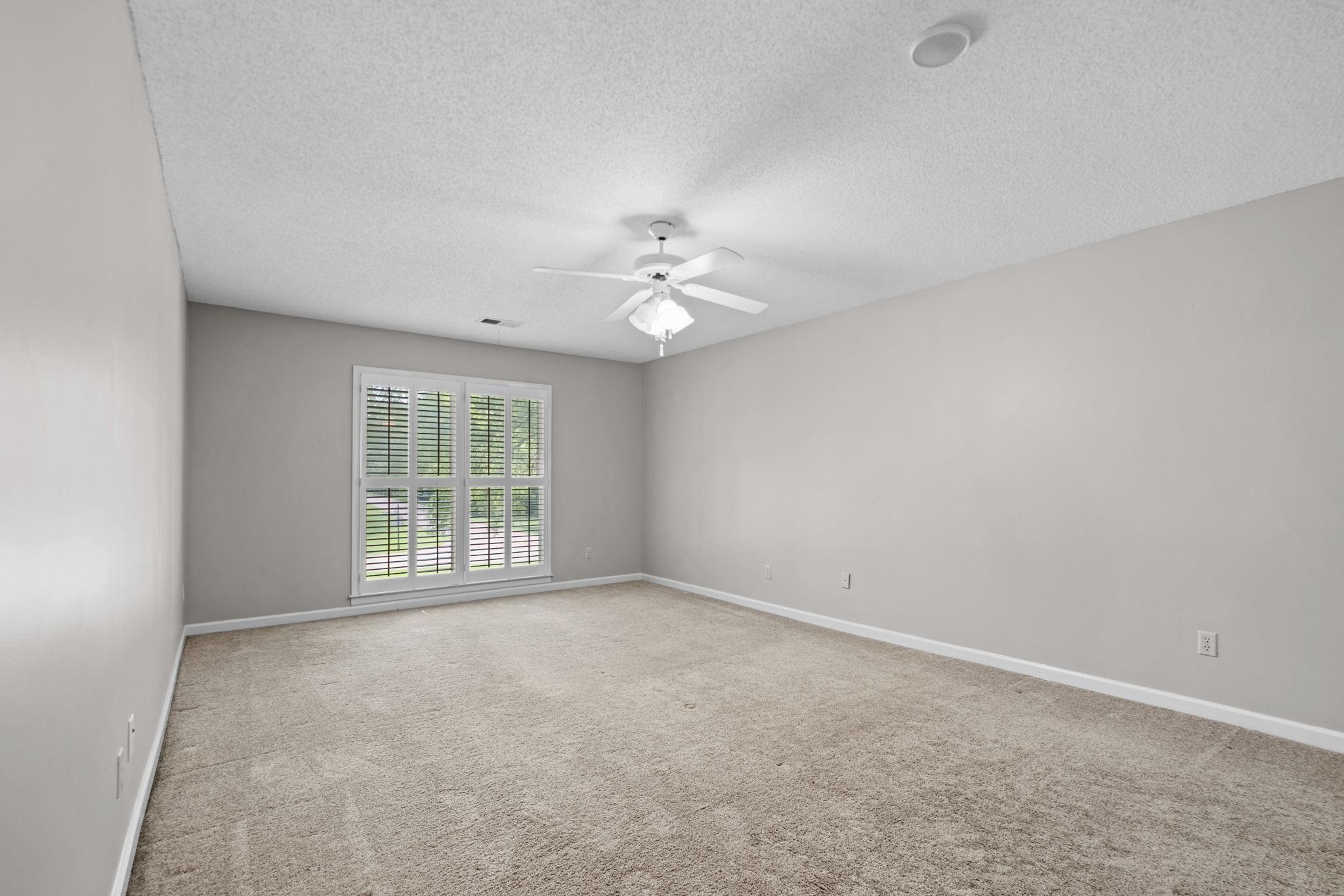 3974 Davies Manor Dr Property Photo 23