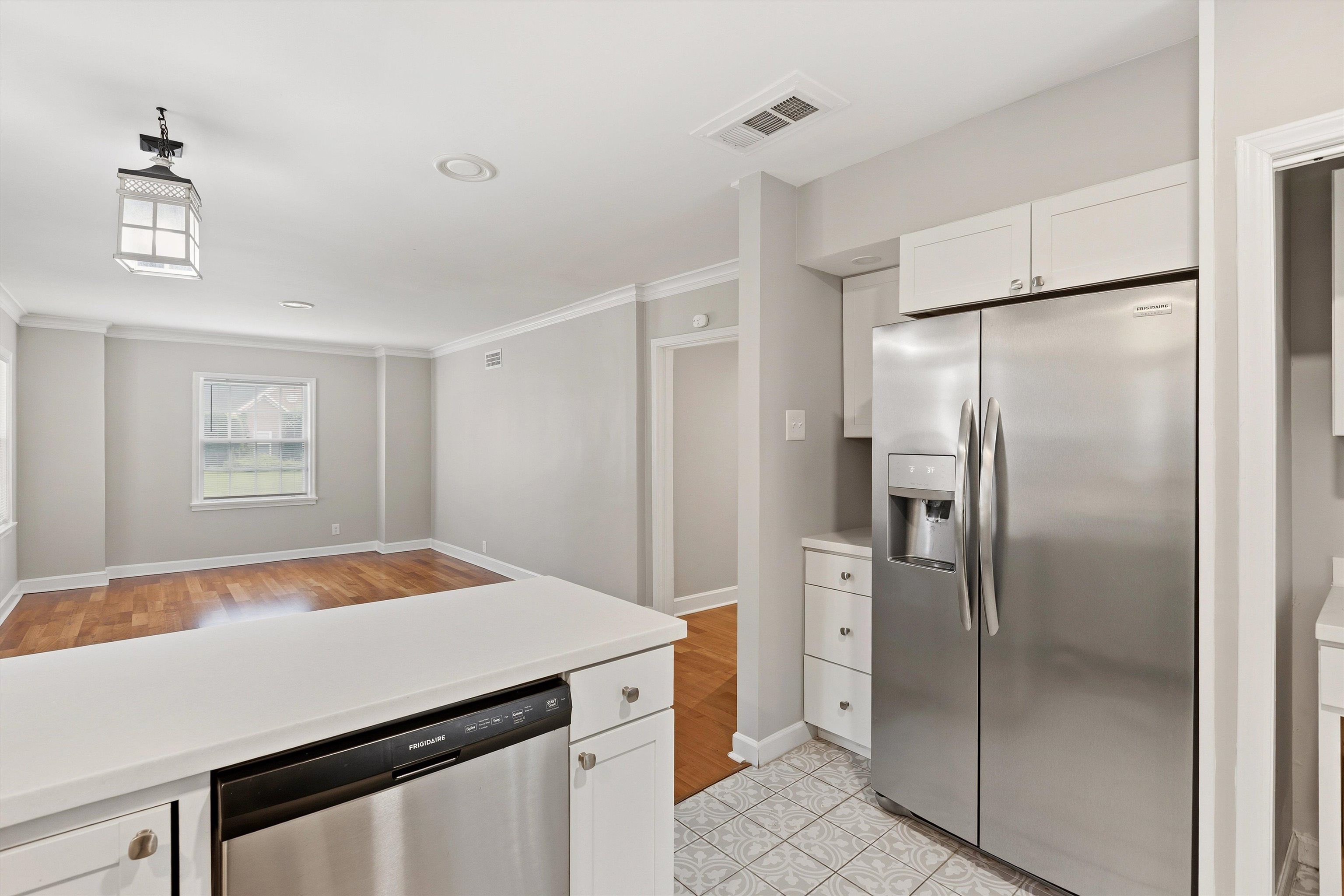 2542 N Edwin Cir Property Photo 11