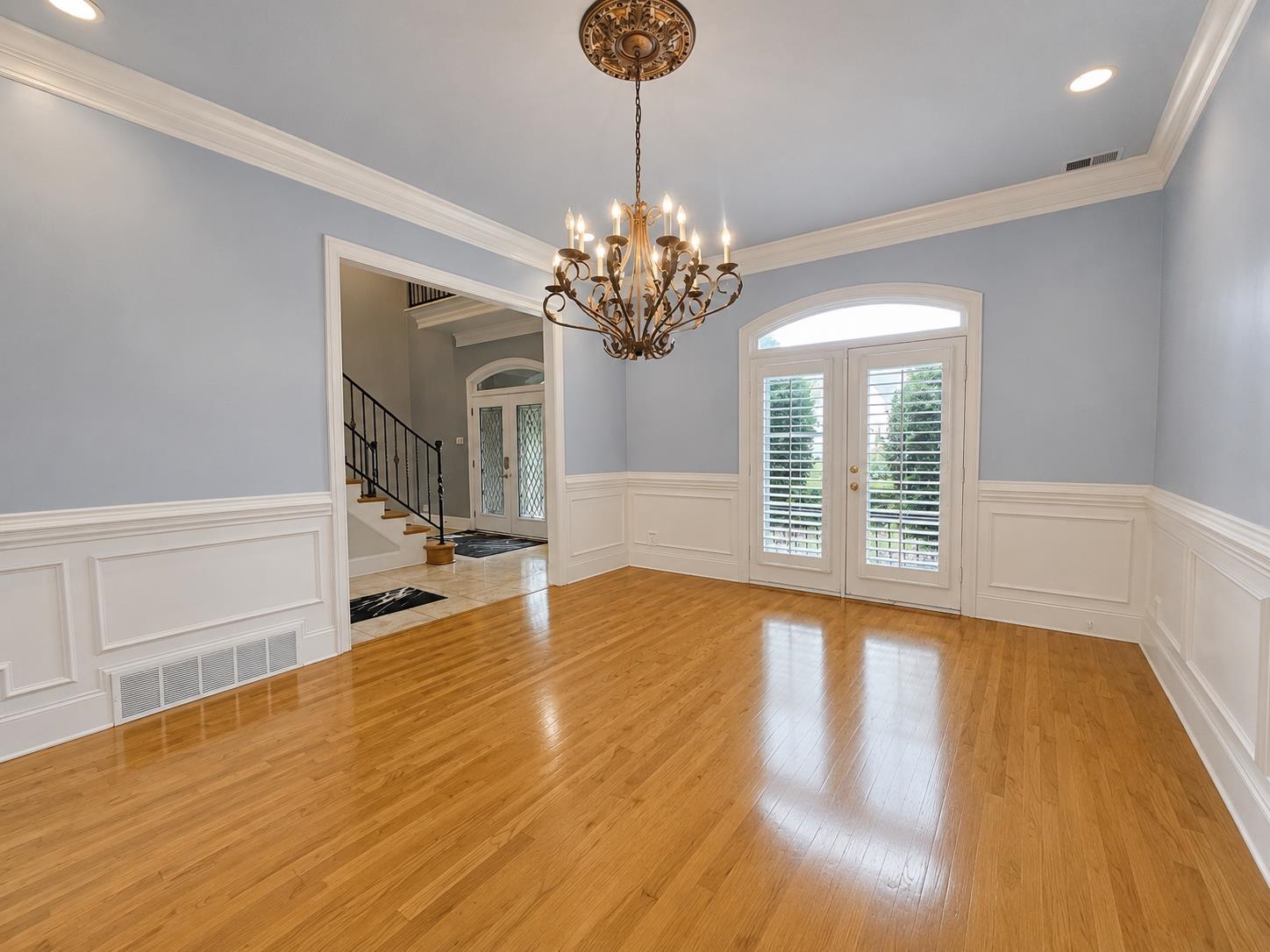 3598 Golf Walk Cir E Property Photo 6