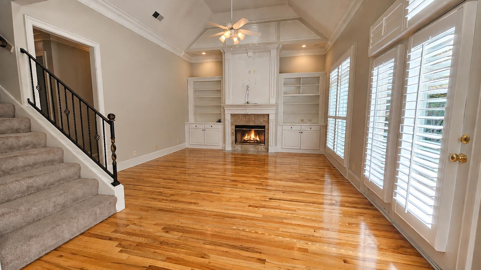 3598 Golf Walk Cir E Property Photo 15
