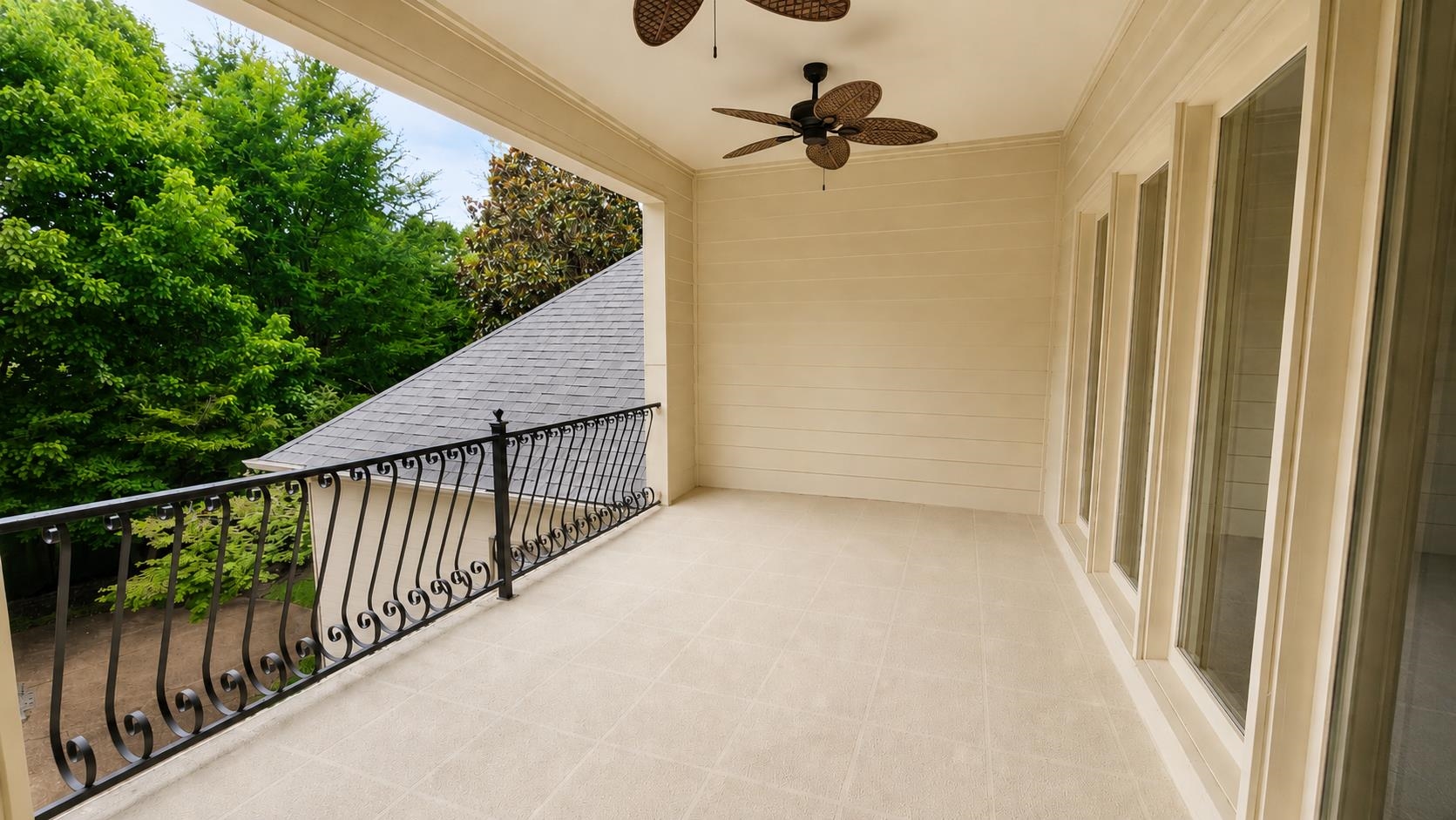 3598 Golf Walk Cir E Property Photo 31