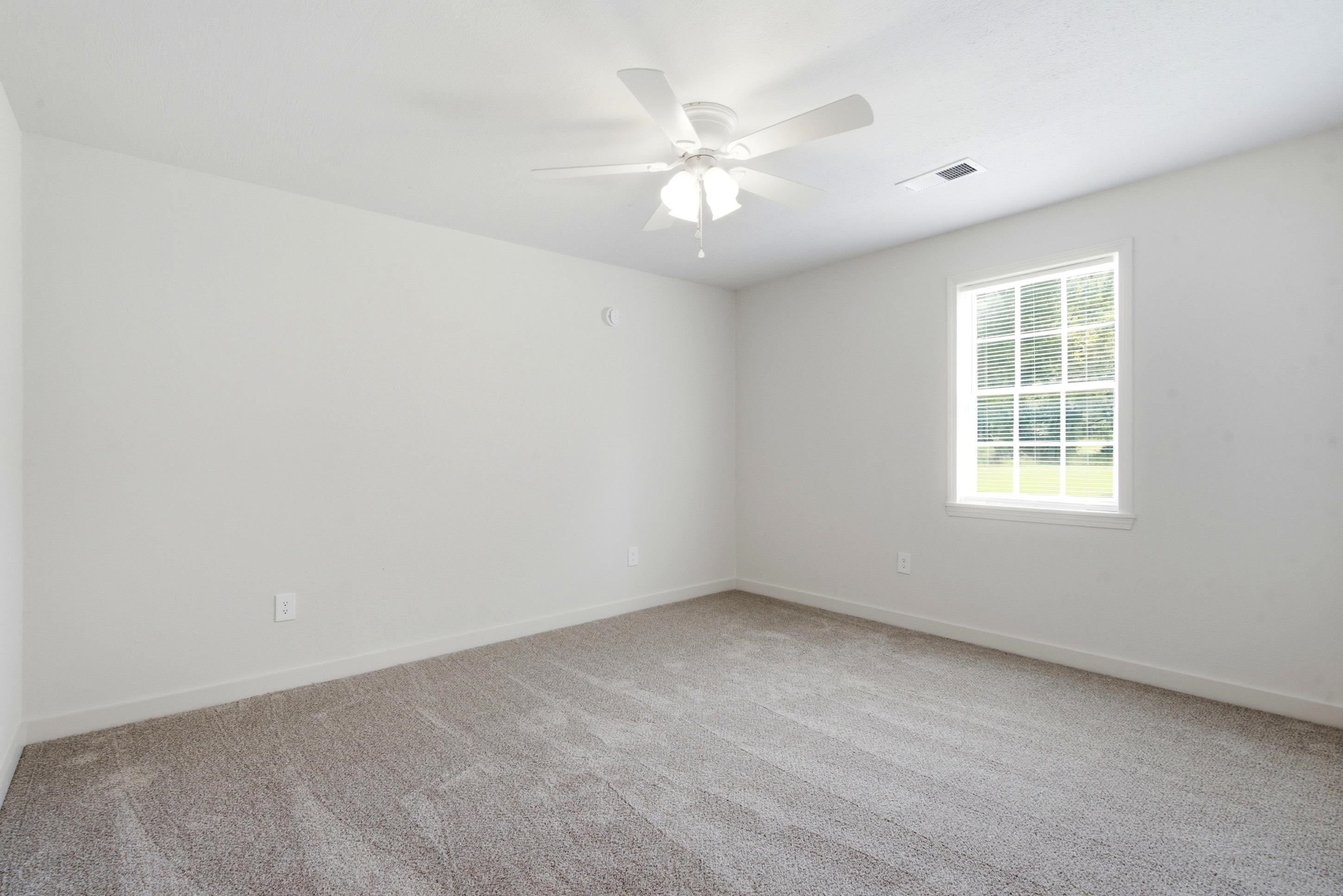 995 Feathers Chapel Dr Property Photo 13