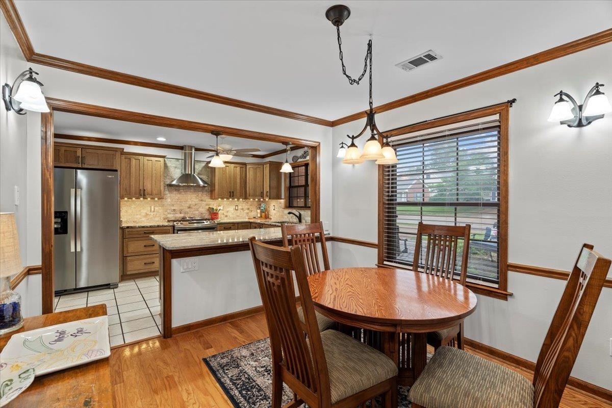 3841 Altruria Rd Property Photo 10