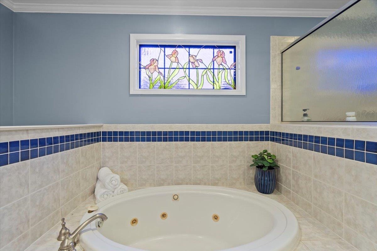 3841 Altruria Rd Property Photo 18