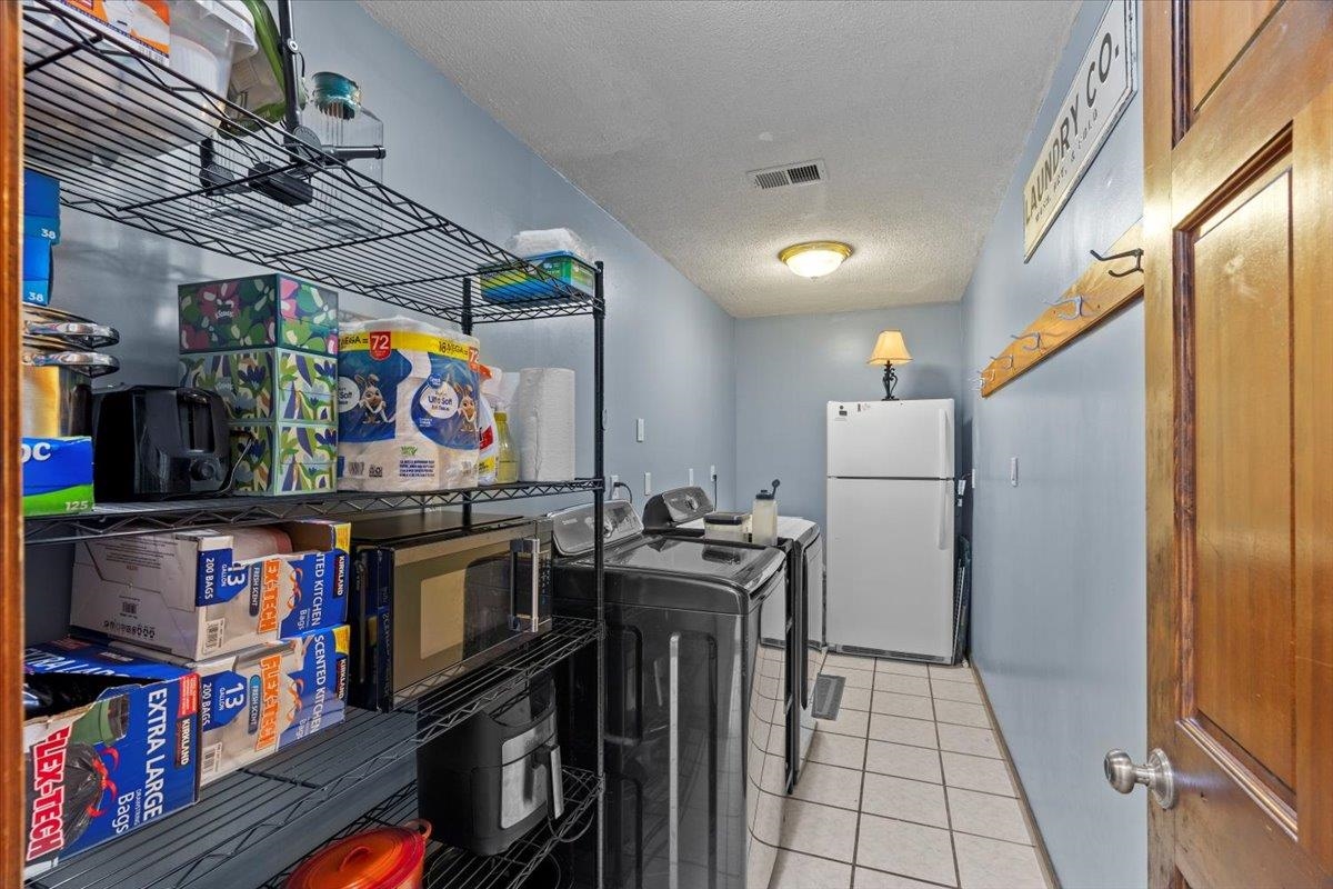 3841 Altruria Rd Property Photo 26