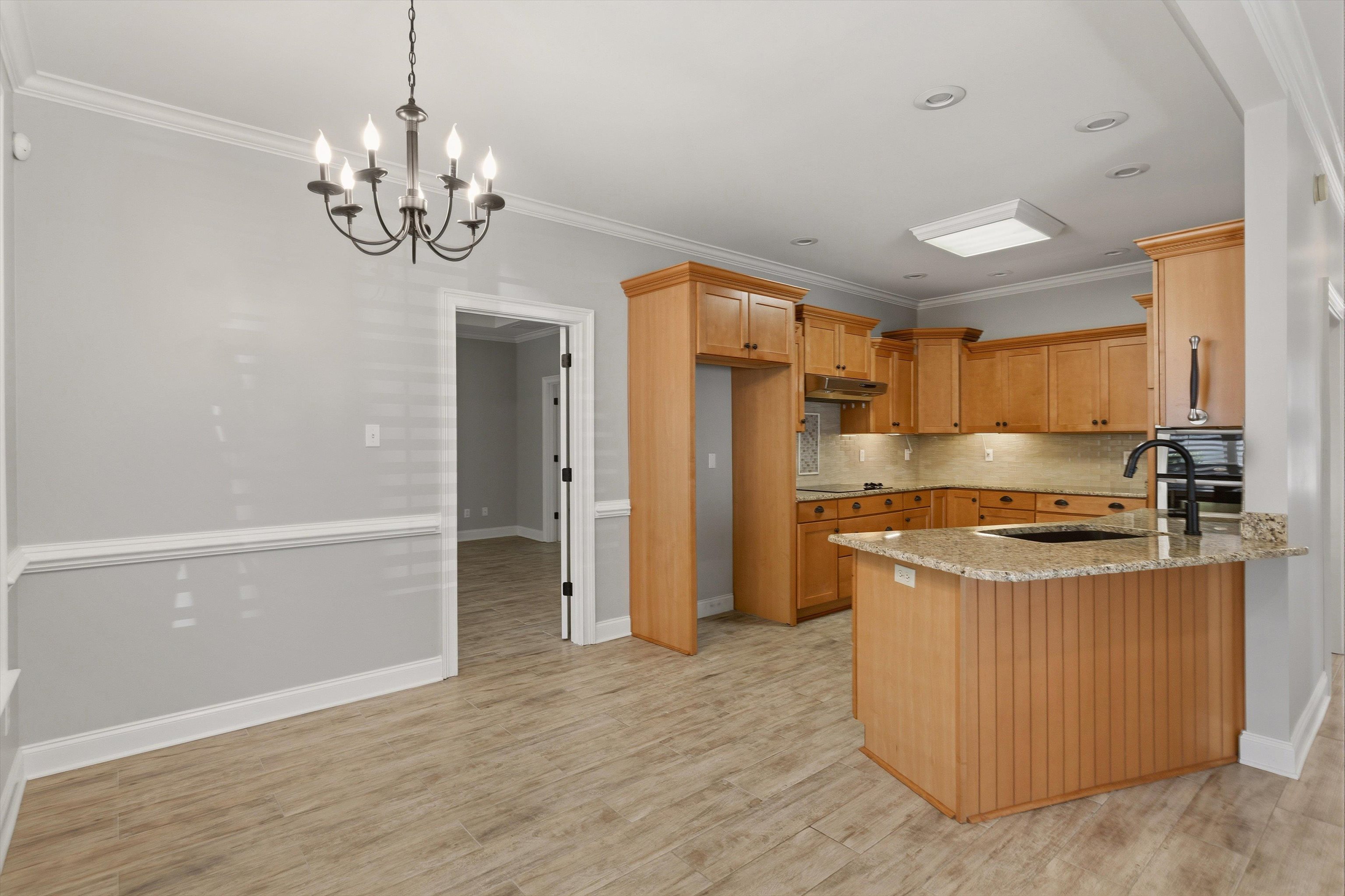 12173 Preserve Woods Ln Property Photo 10
