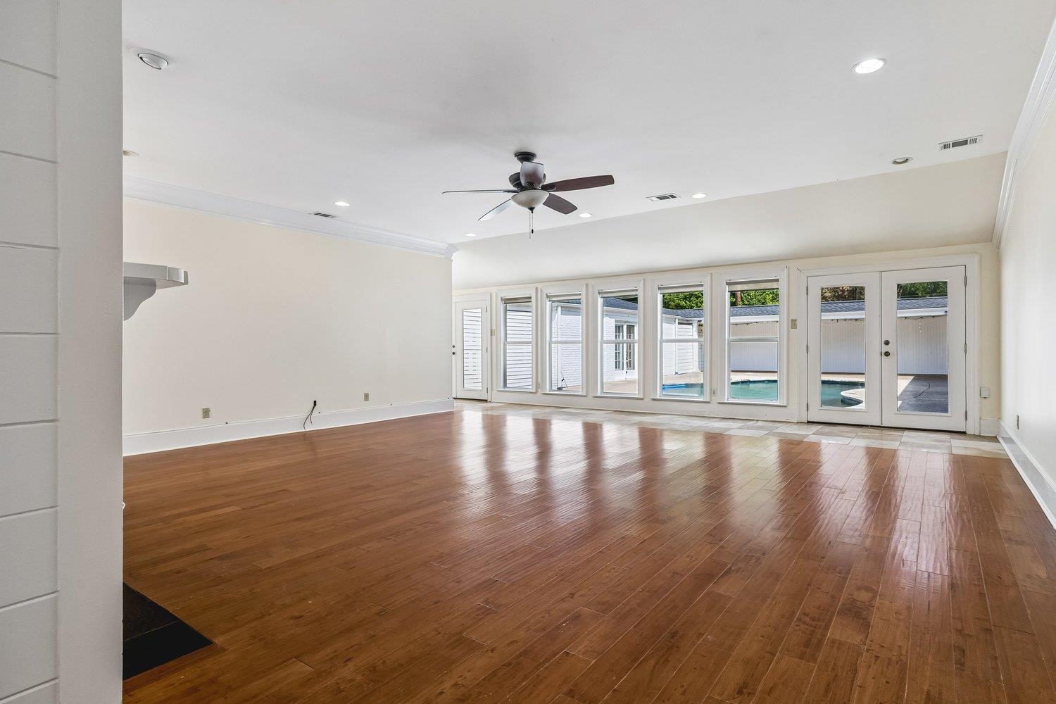 178 S Grove Park Rd Property Photo 13