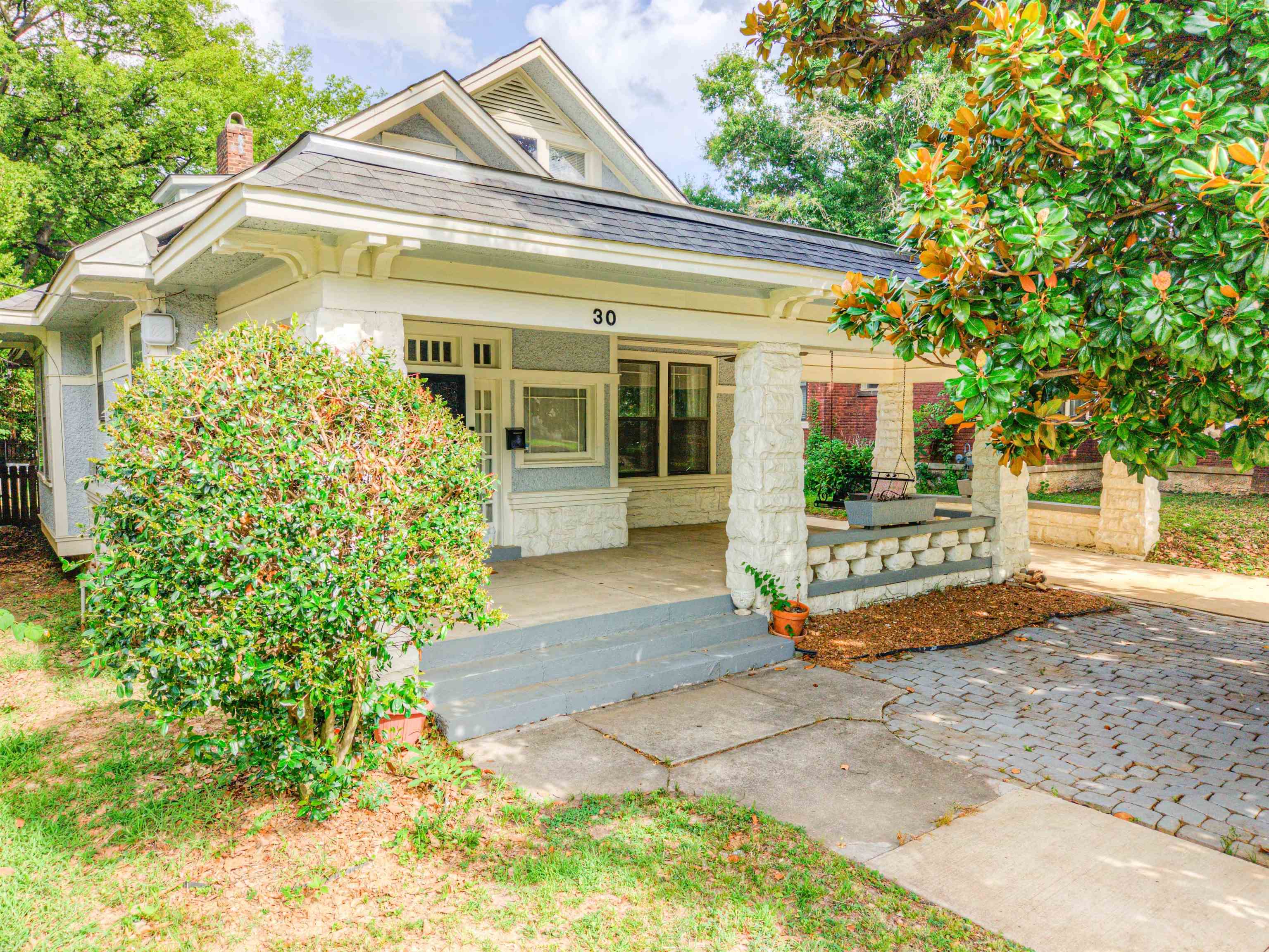 30 S Barksdale St Property Photo 1