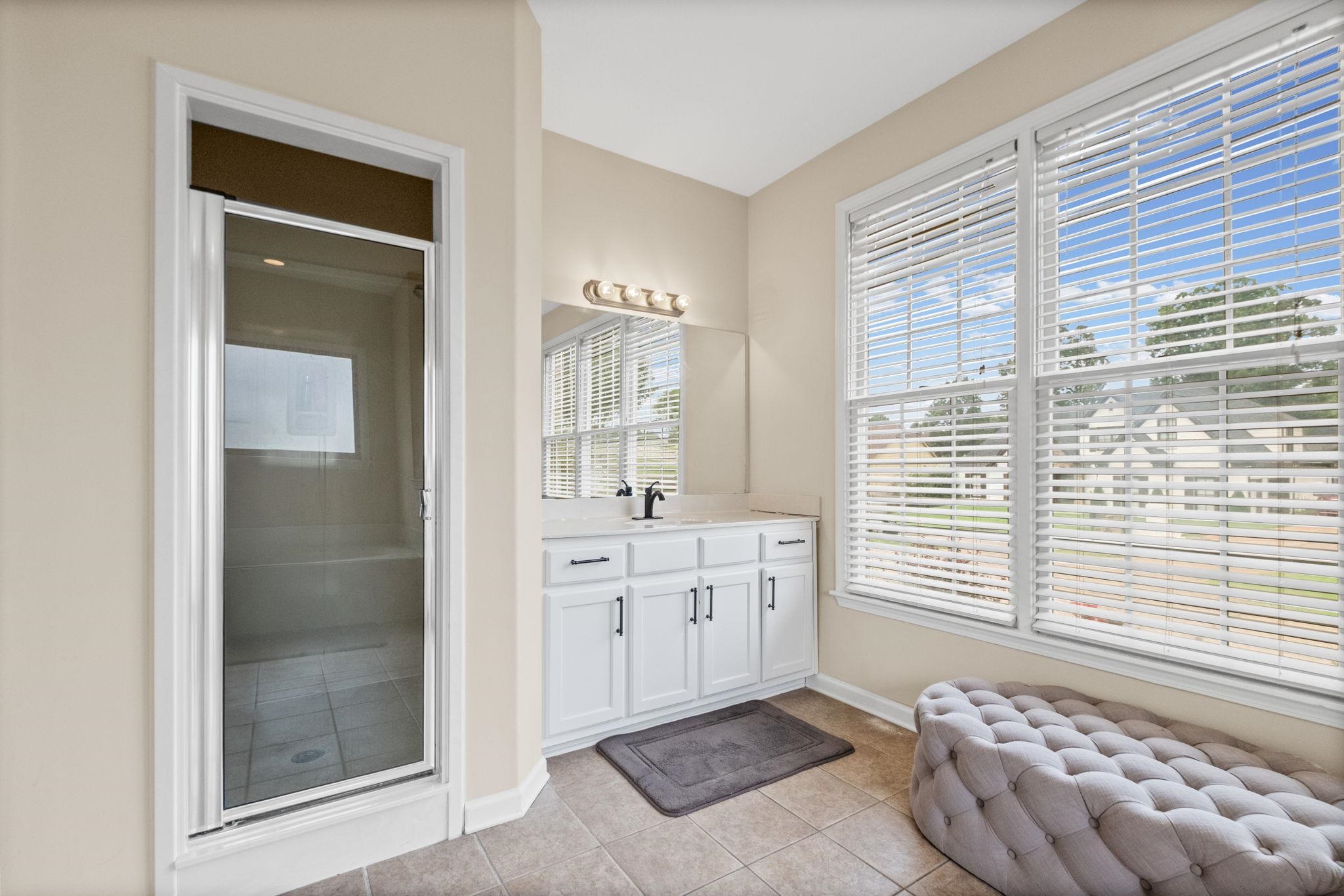 10505 Pisgah Forest Ln Property Photo 10