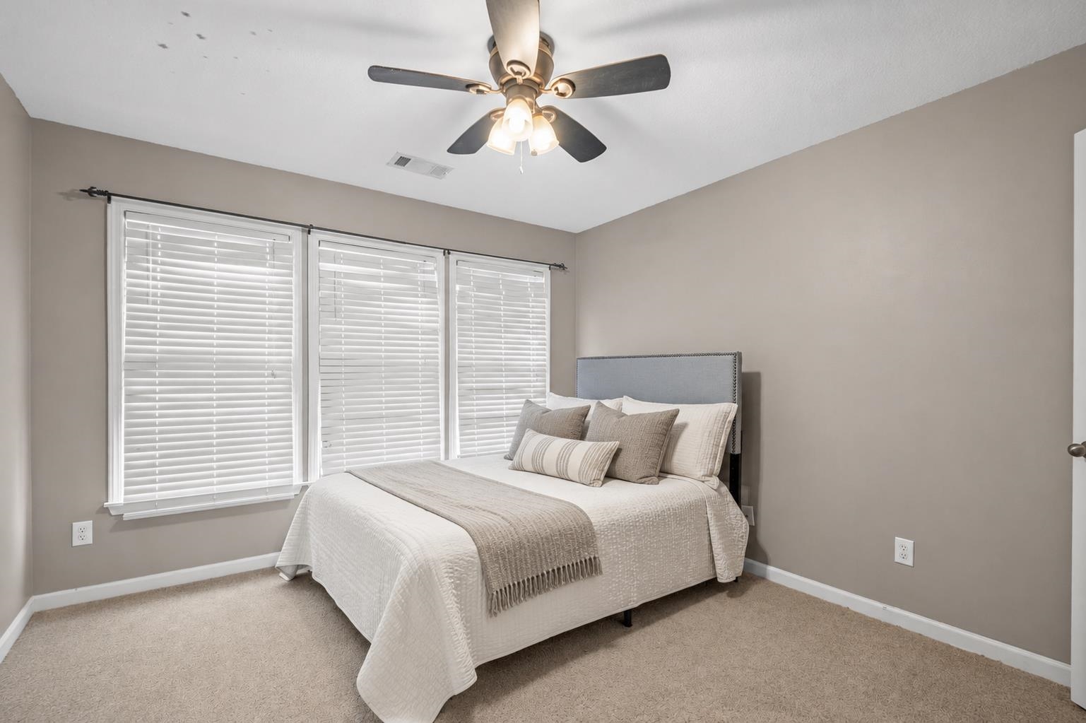 10505 Pisgah Forest Ln Property Photo 20