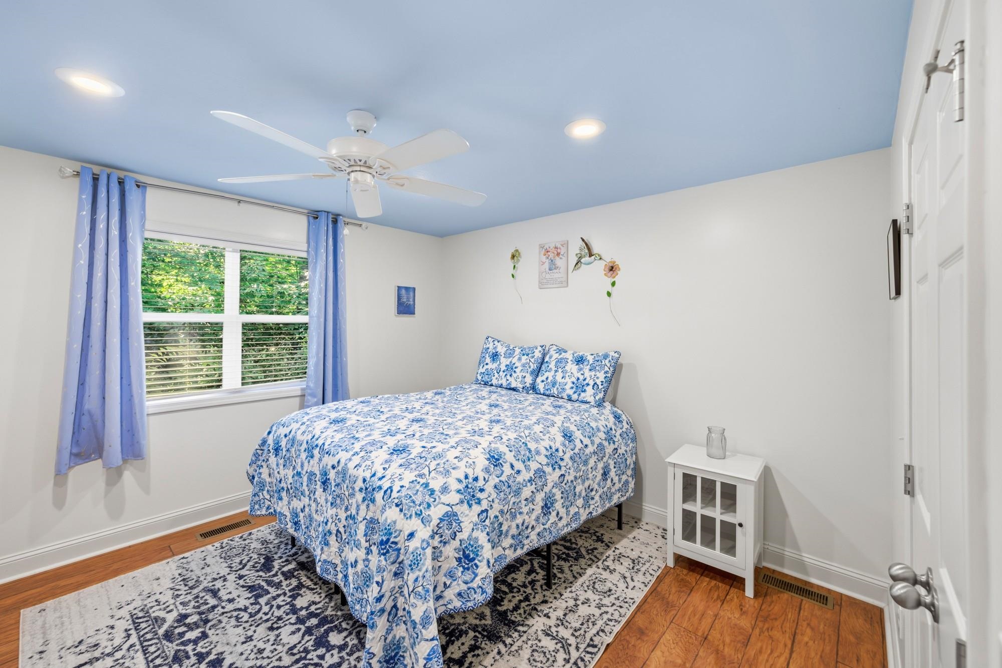 247 Featherfoot Parkway Loop Property Photo 13