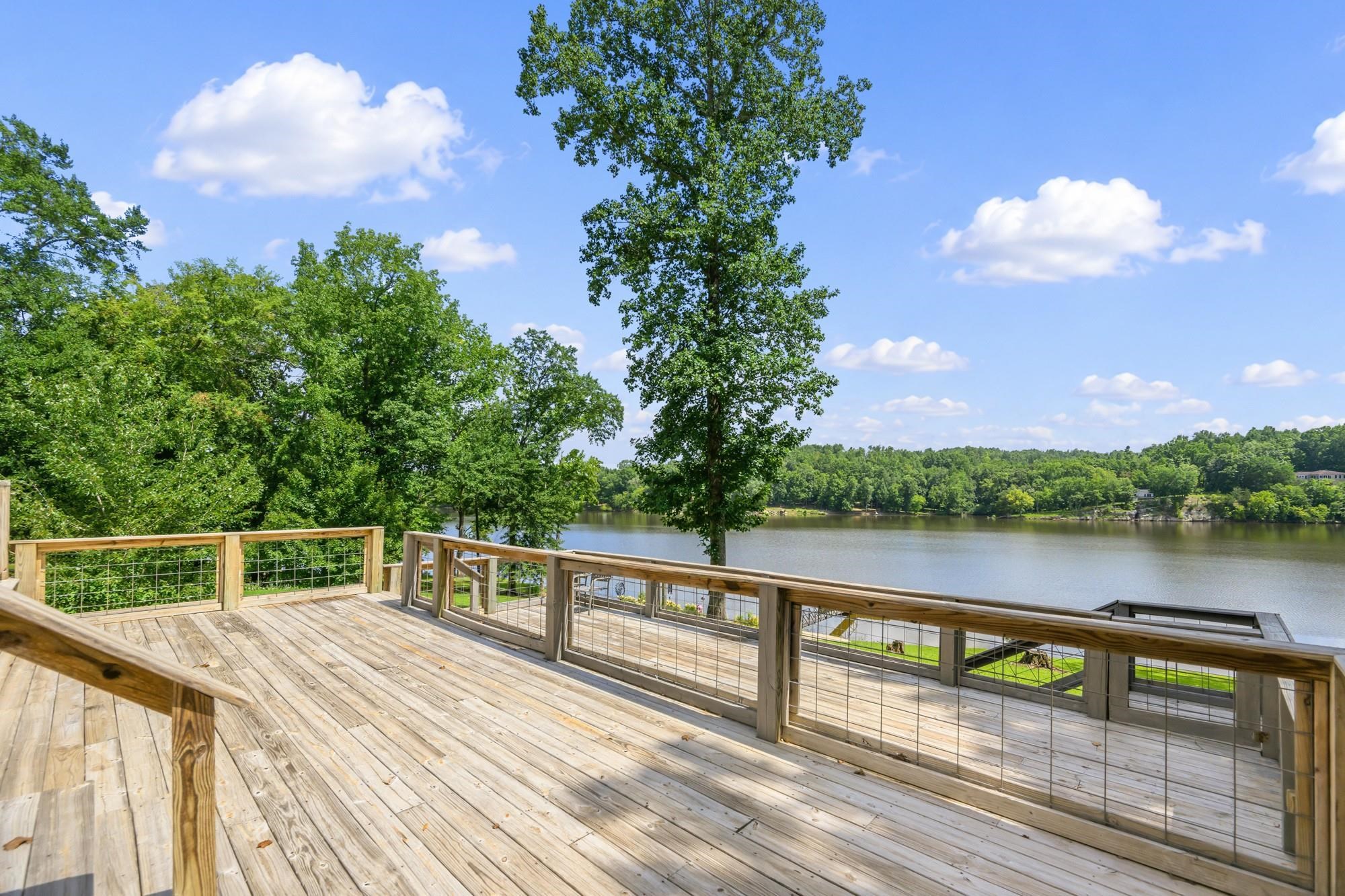 247 Featherfoot Parkway Loop Property Photo 22