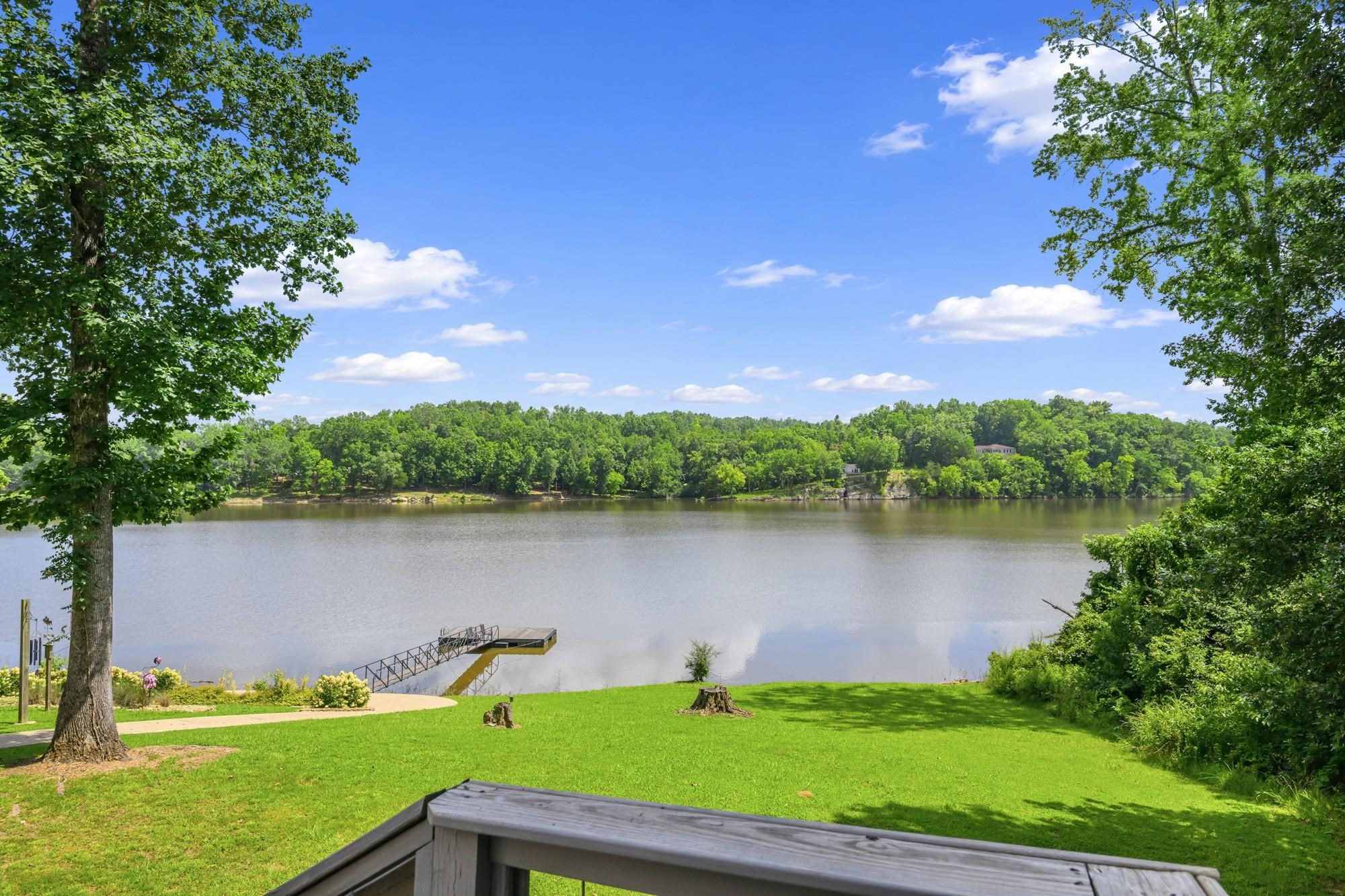 247 Featherfoot Parkway Loop Property Photo 29