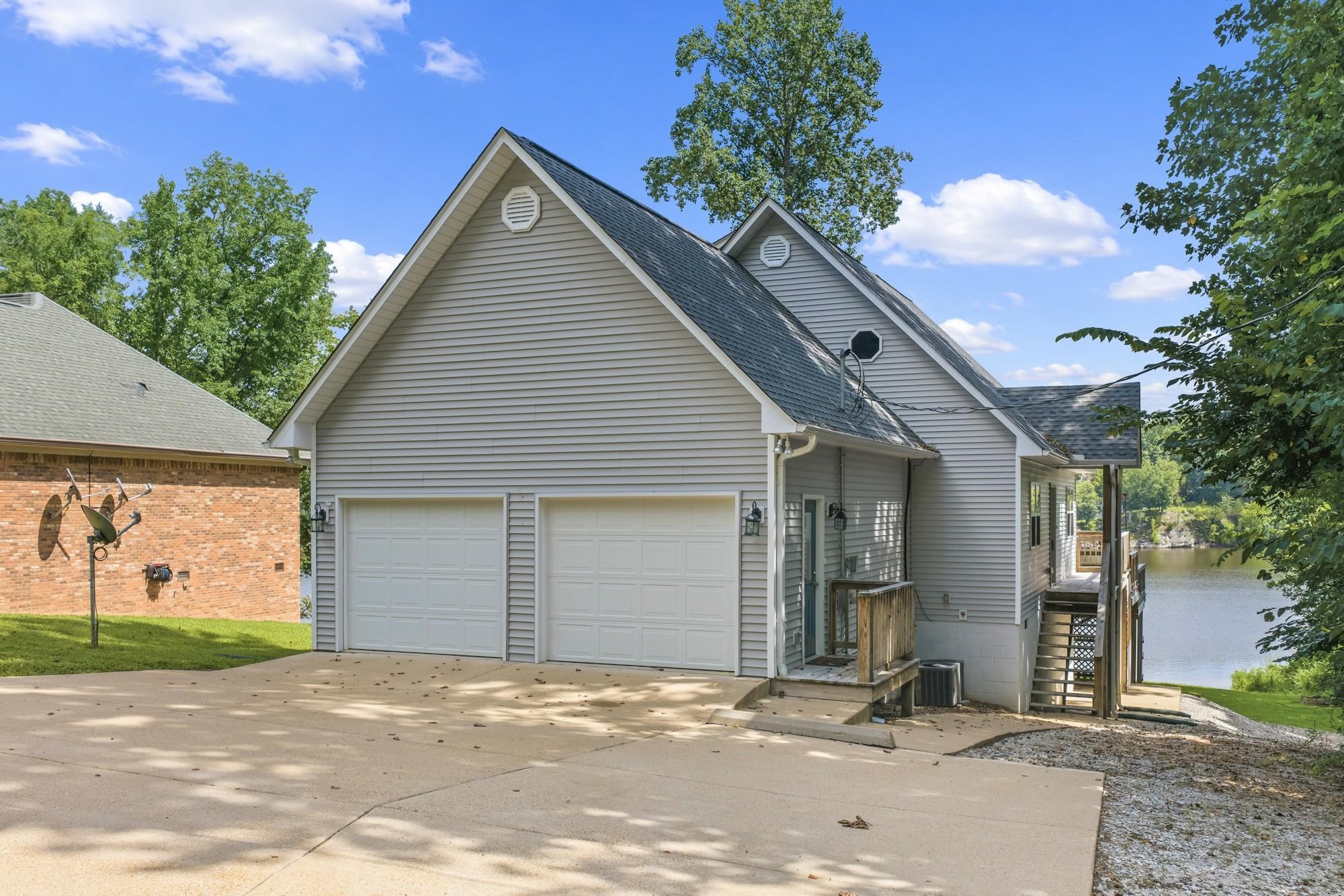247 Featherfoot Parkway Loop Property Photo 33
