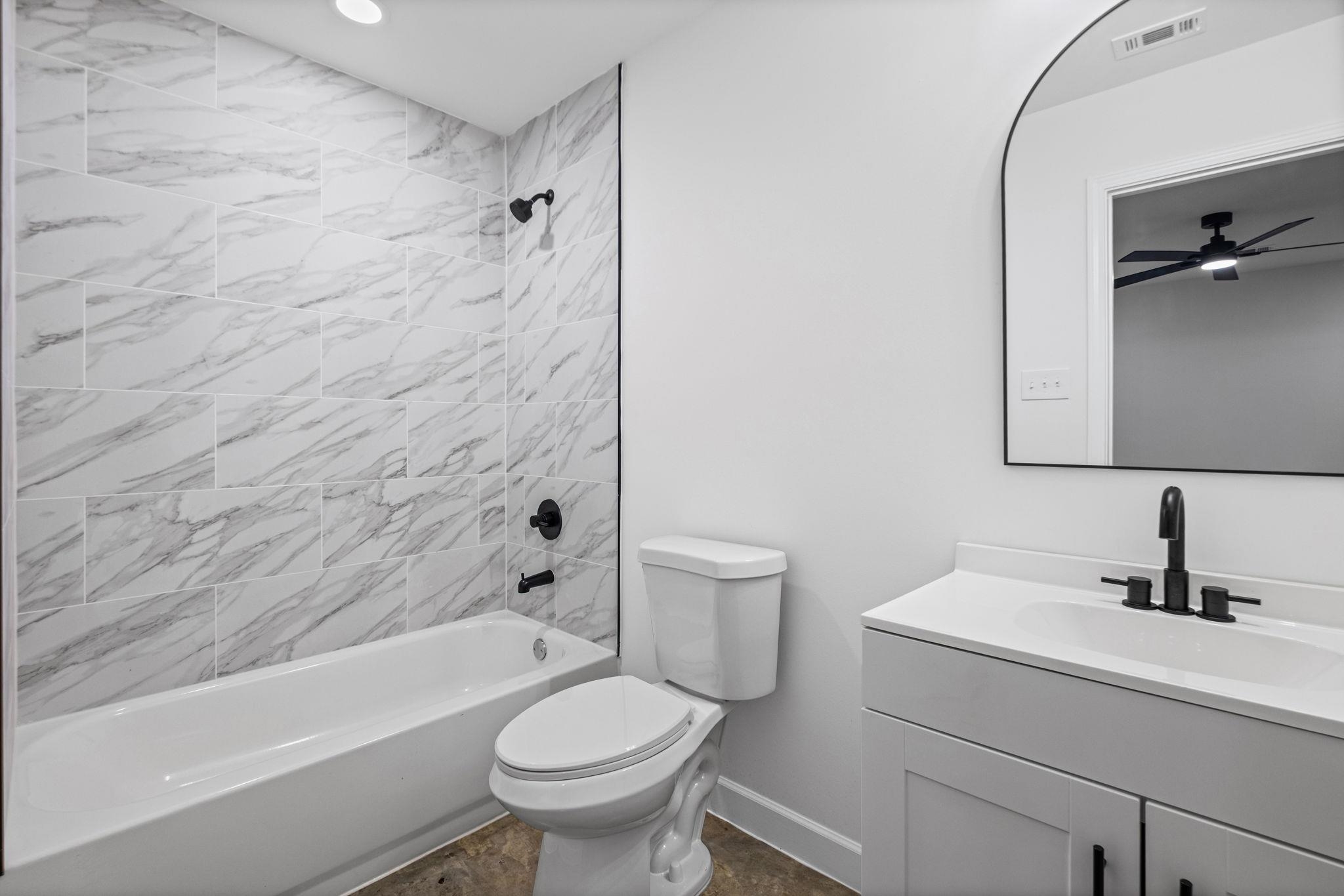 2247 Alameda Ave Property Photo 12
