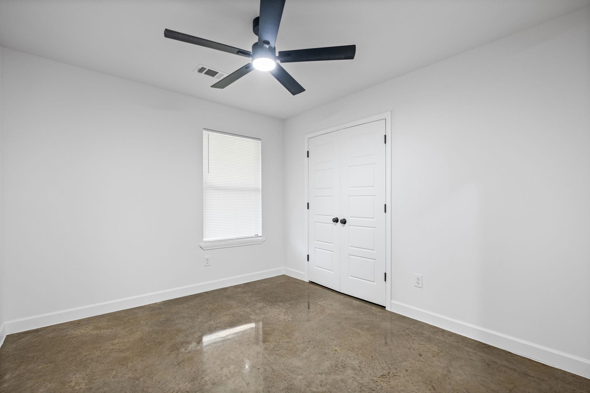 2247 Alameda Ave Property Photo 15
