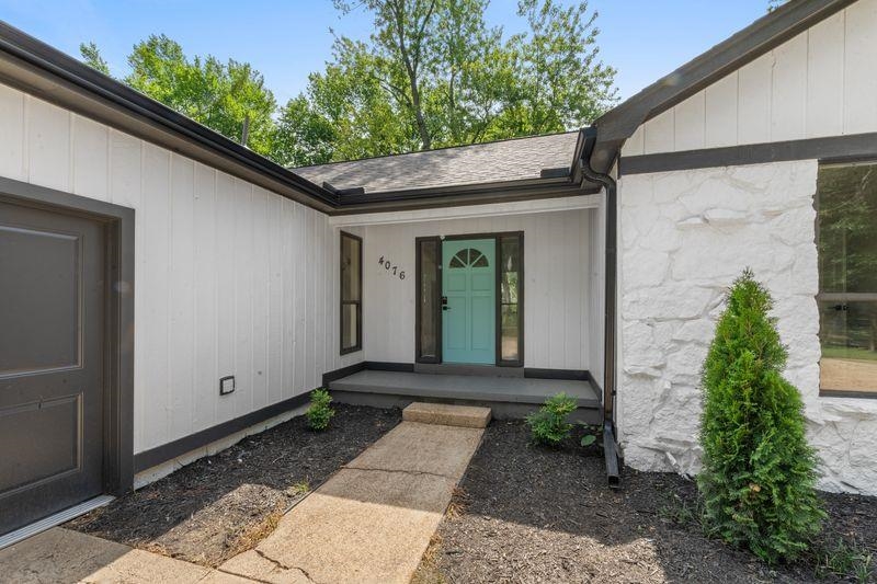 4076 Oak Road Rd Property Photo 6