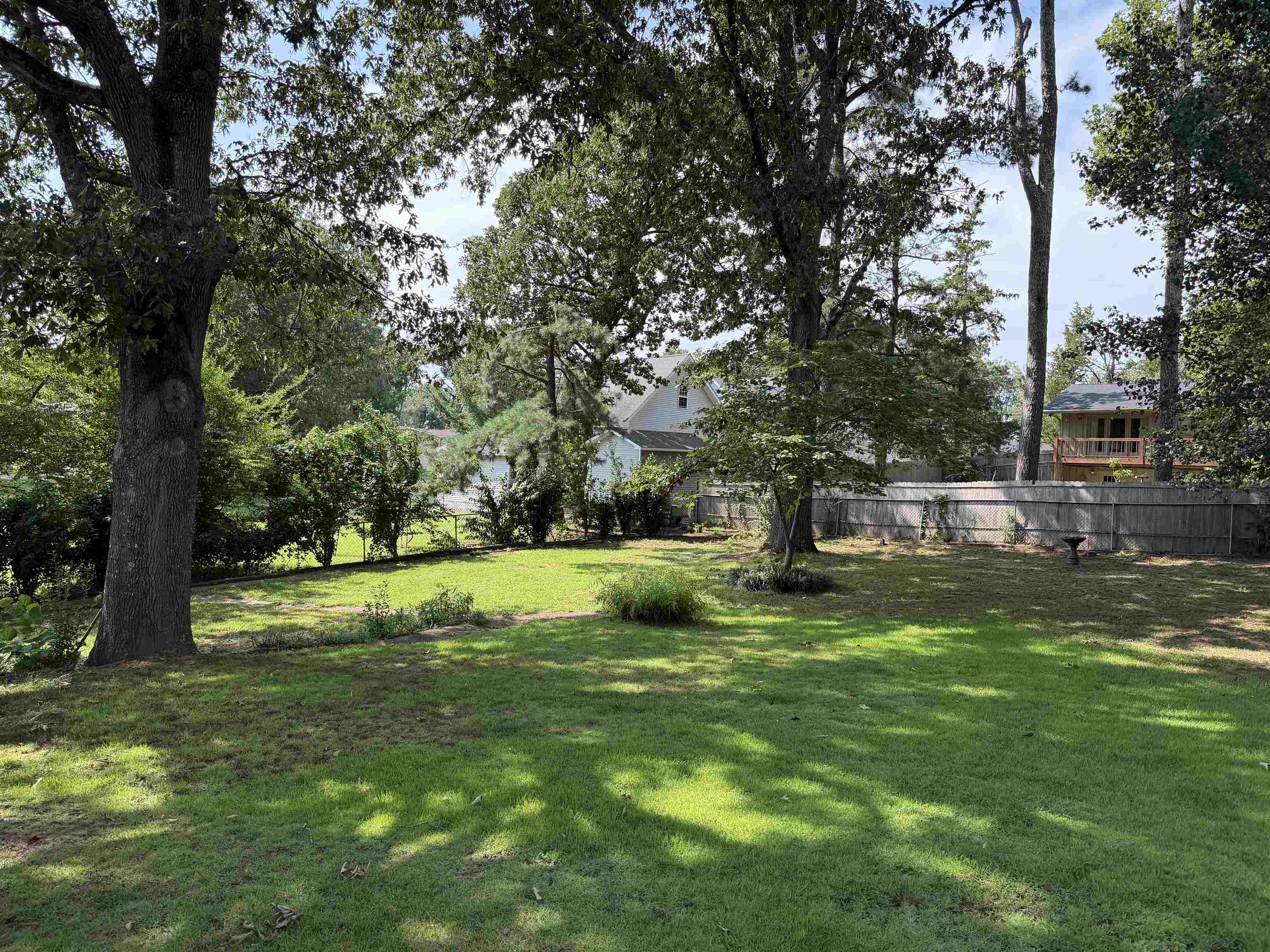 190 Poplar St Property Photo 35