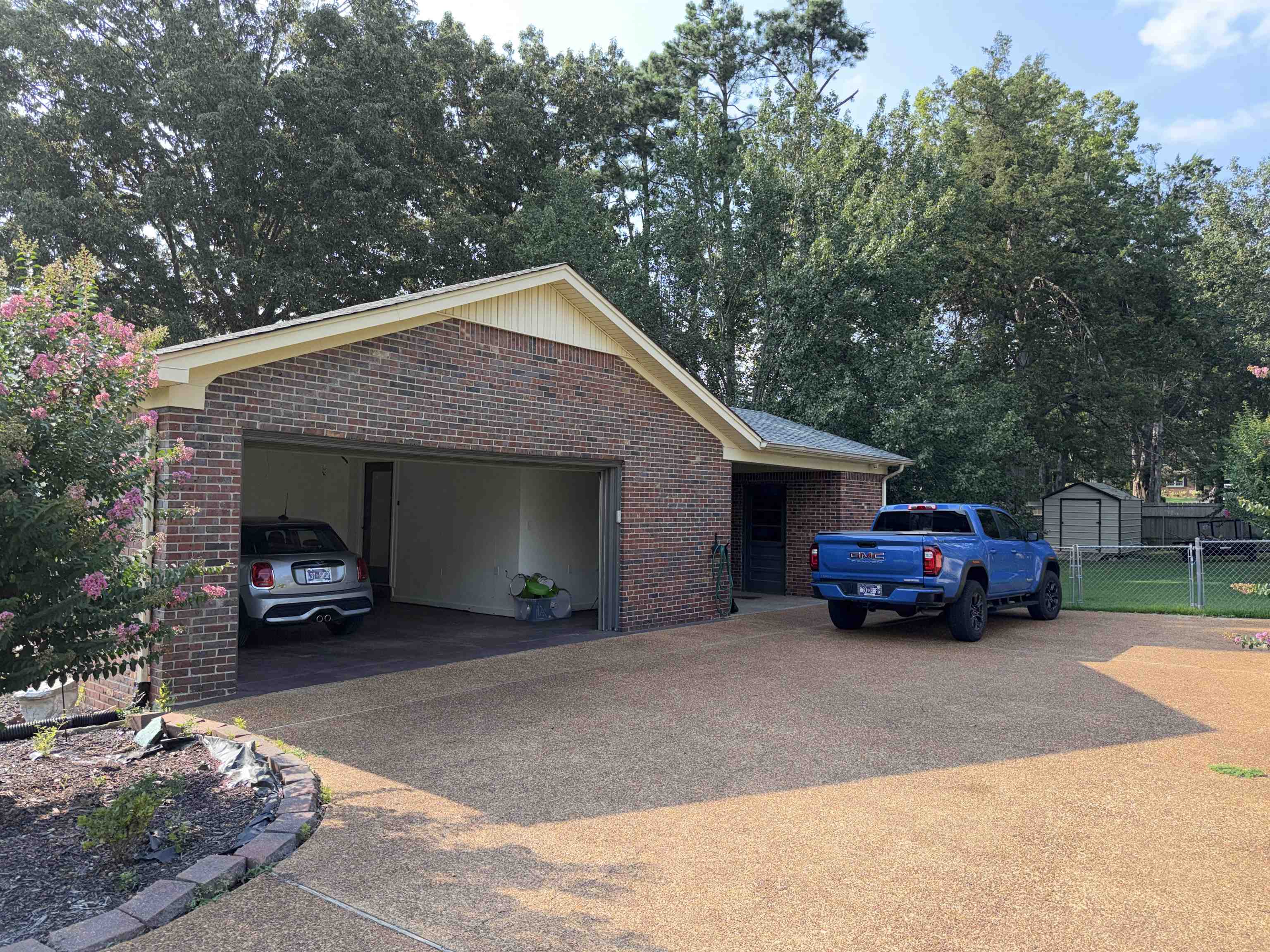 190 Poplar St Property Photo 39