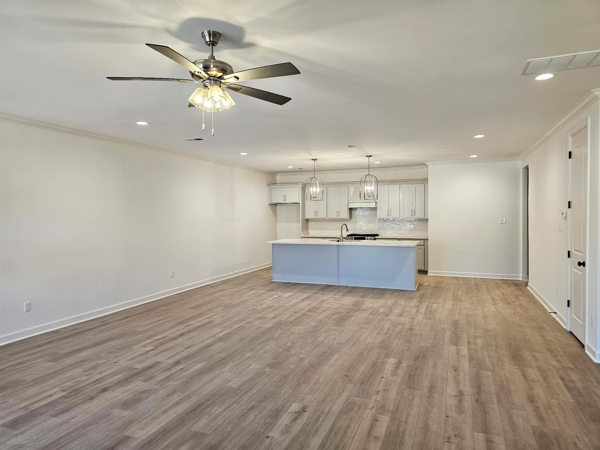 12110 Providence Homes Ln Property Photo 5