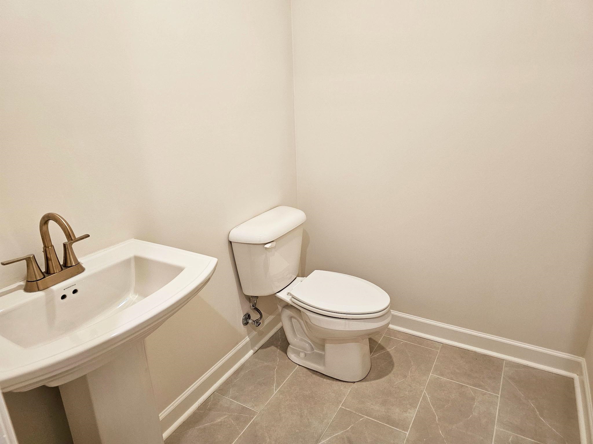 12112 Providence Homes Ln Property Photo 7