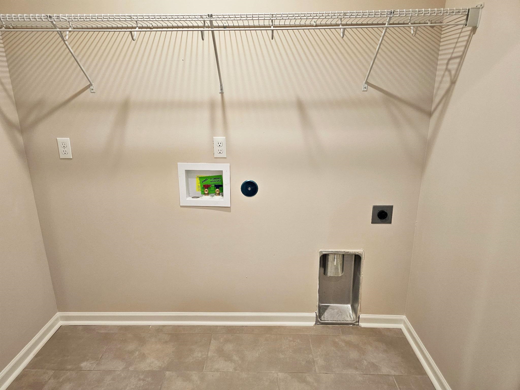 12114 Providence Homes Ln Property Photo 12