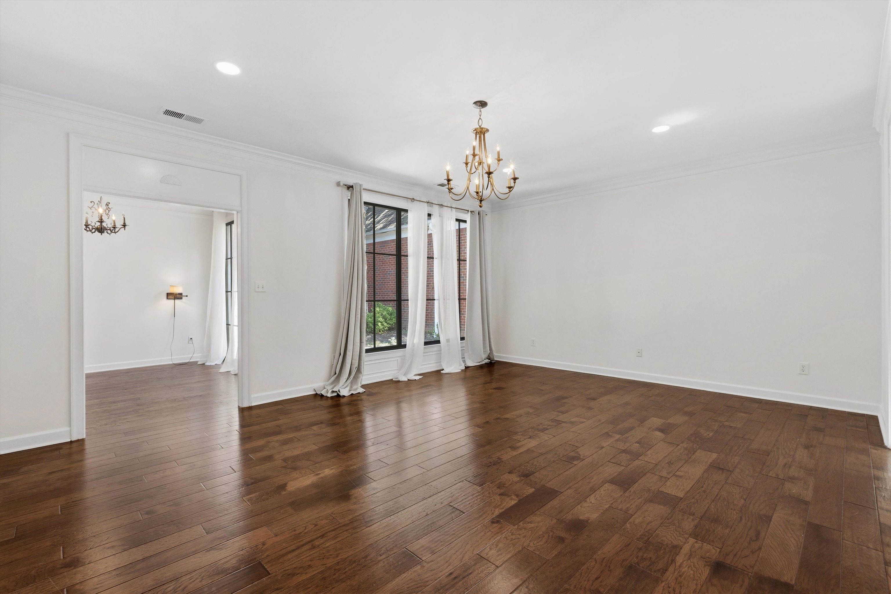 3308 Gallery Dr Property Photo 15