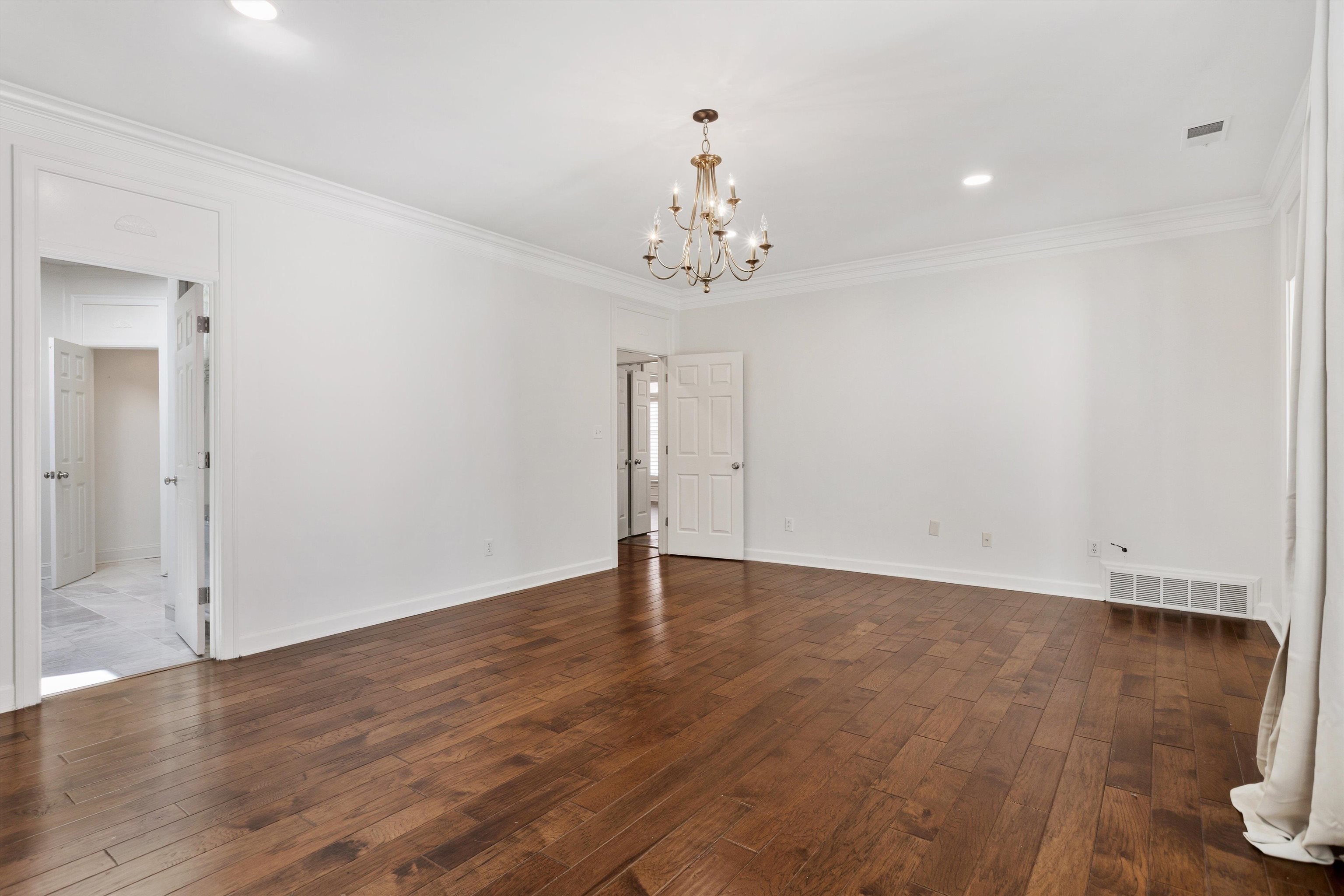 3308 Gallery Dr Property Photo 16