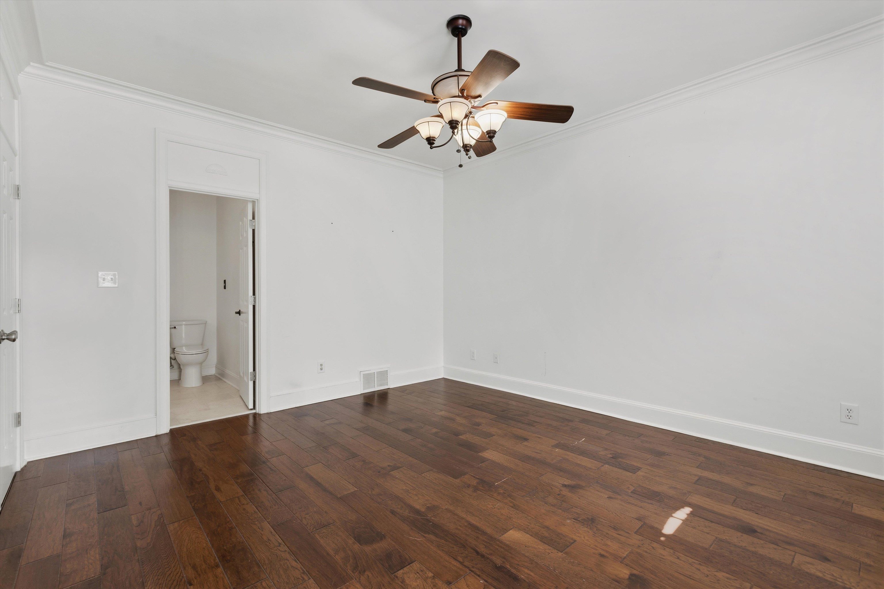3308 Gallery Dr Property Photo 23