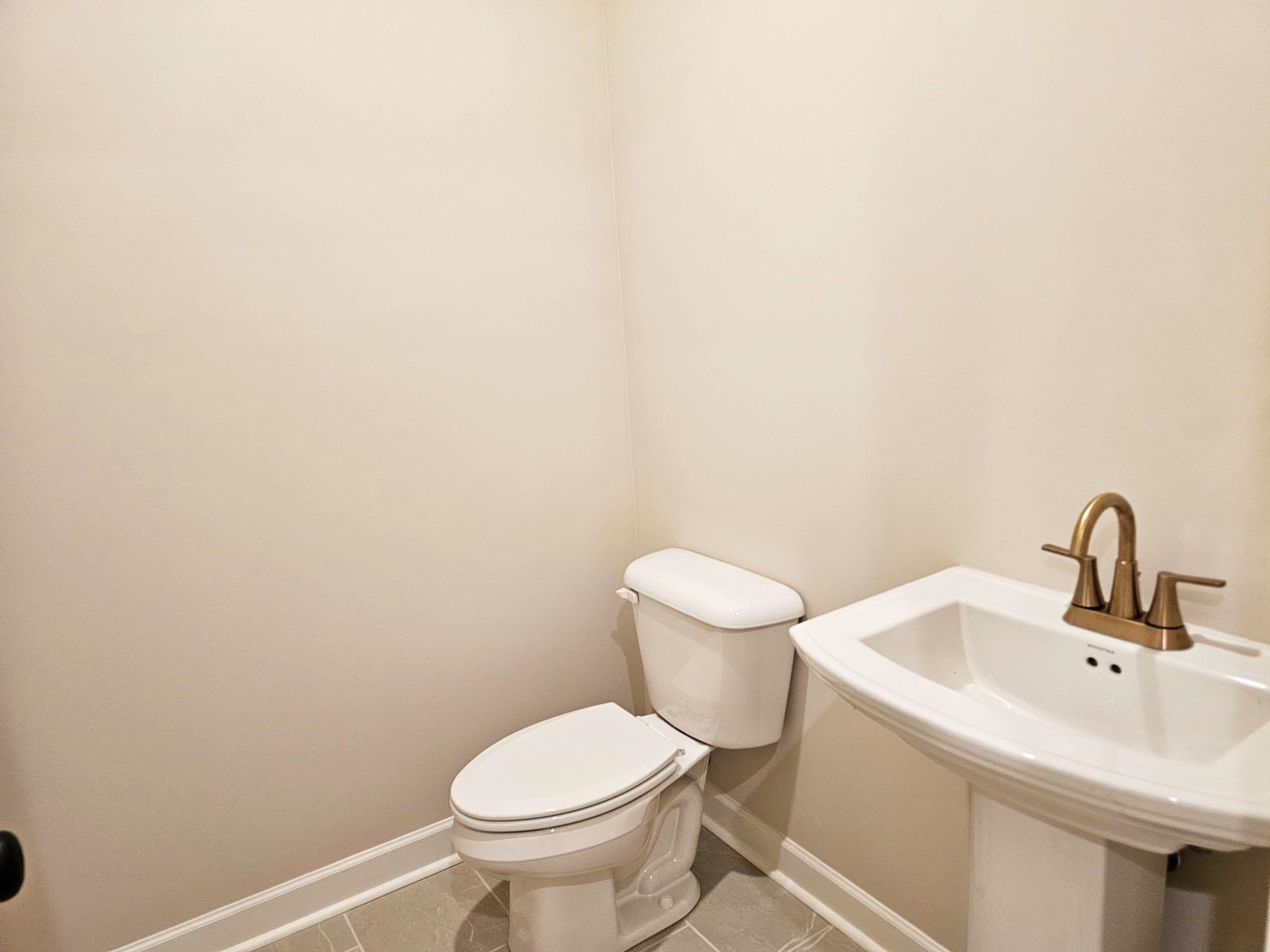 12120 Providence Homes Ln Property Photo 9