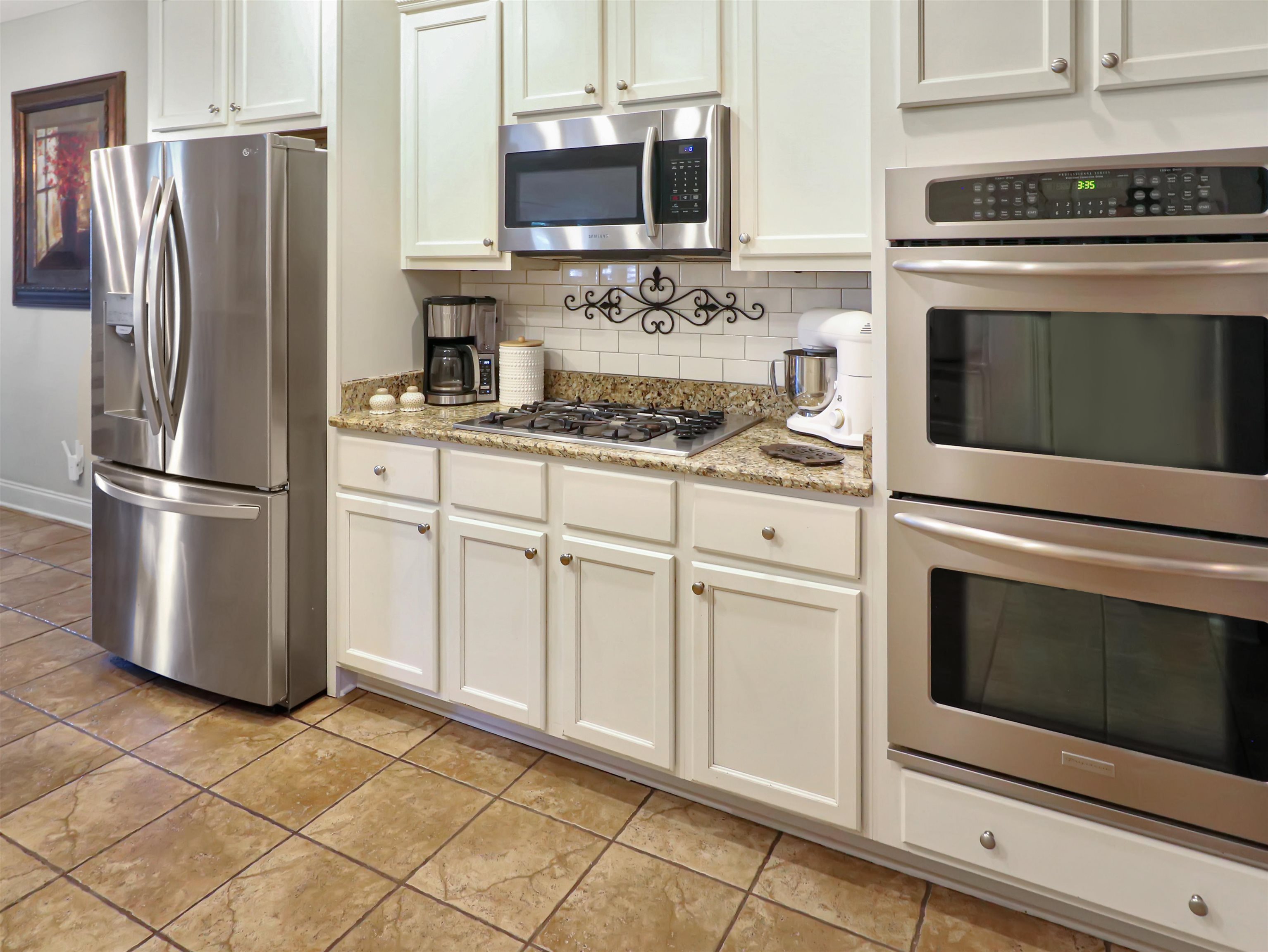 8759 Brunswick Forest Cir S Property Photo 10