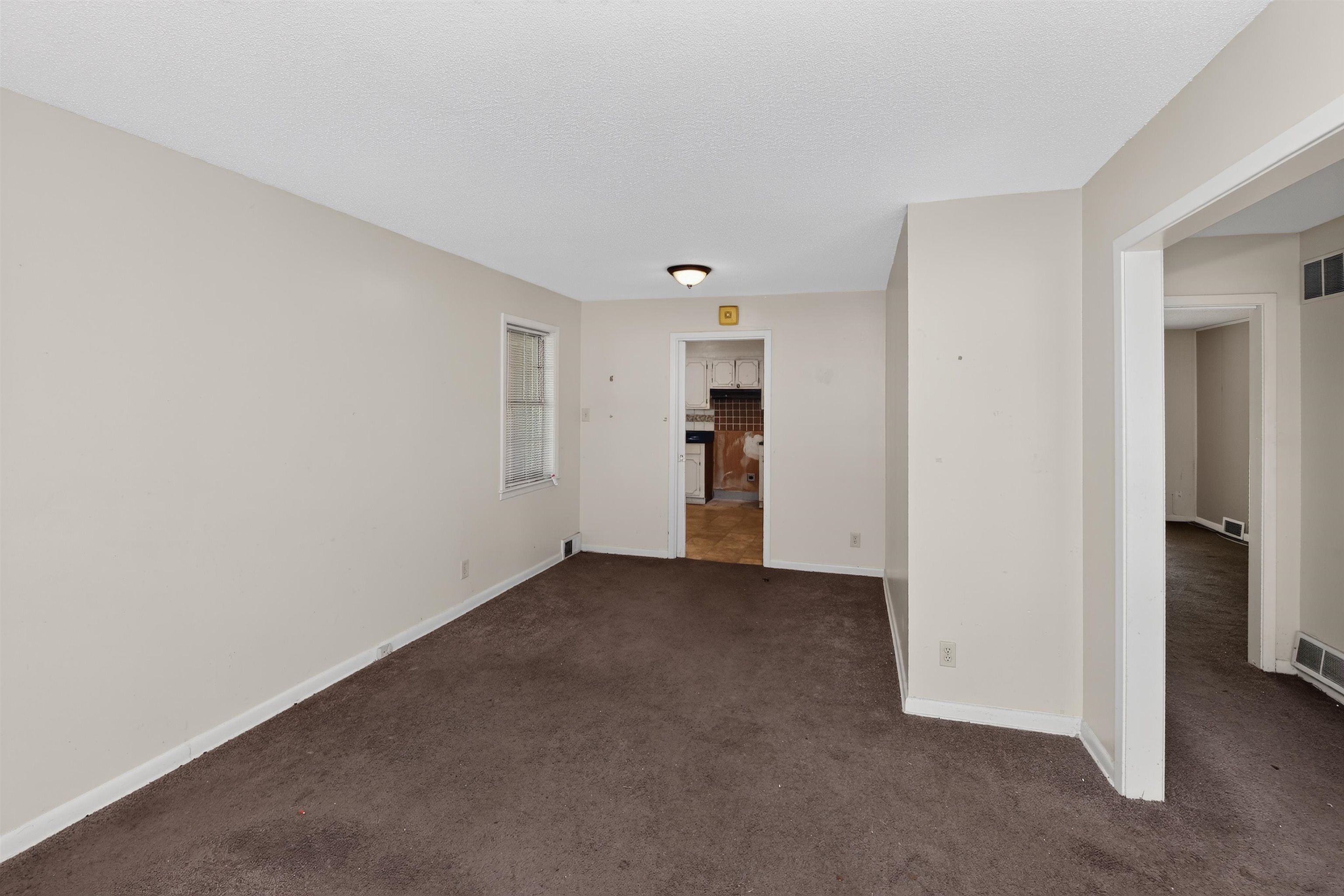 4146 Overton Crossing Rd Property Photo 5