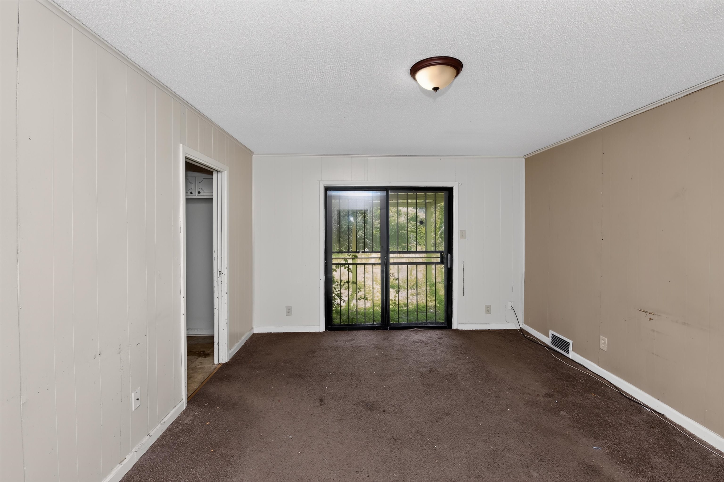 4146 Overton Crossing Rd Property Photo 6