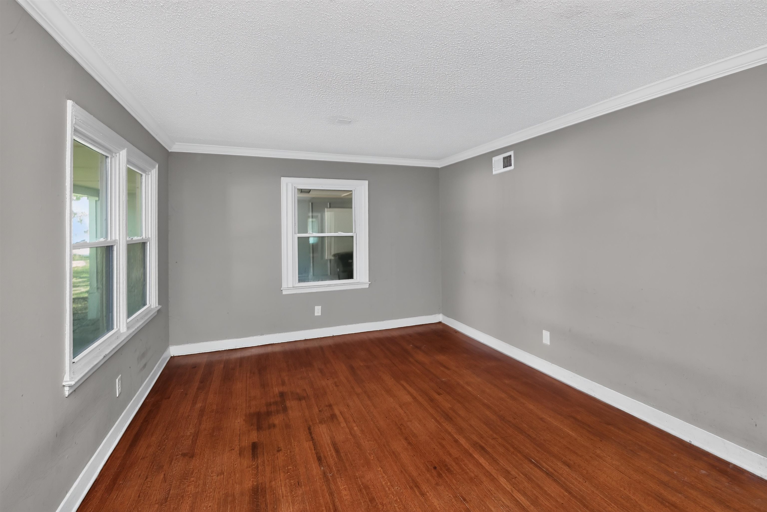 1548 S Perkins Rd Property Photo 6
