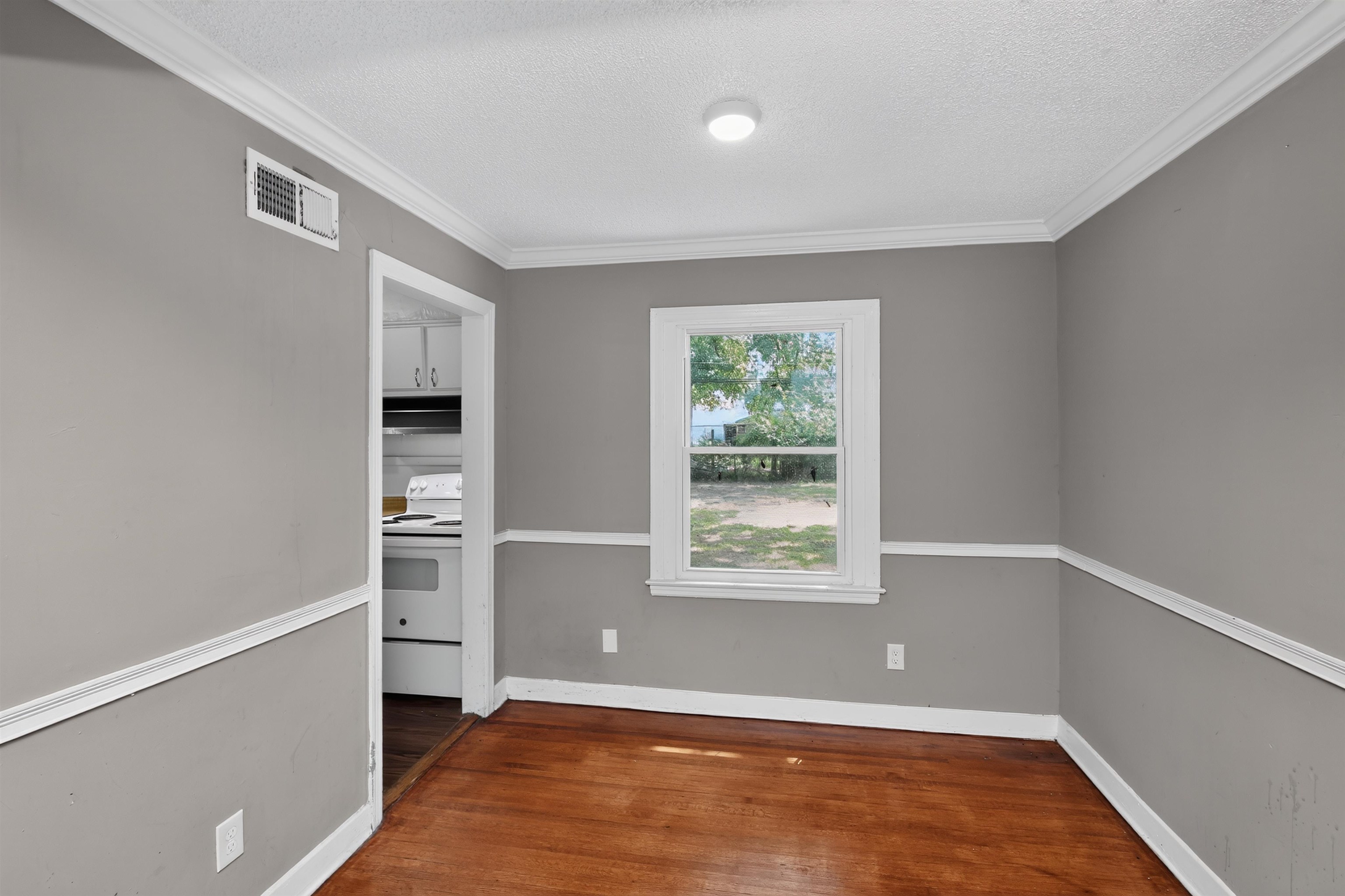 1548 S Perkins Rd Property Photo 10