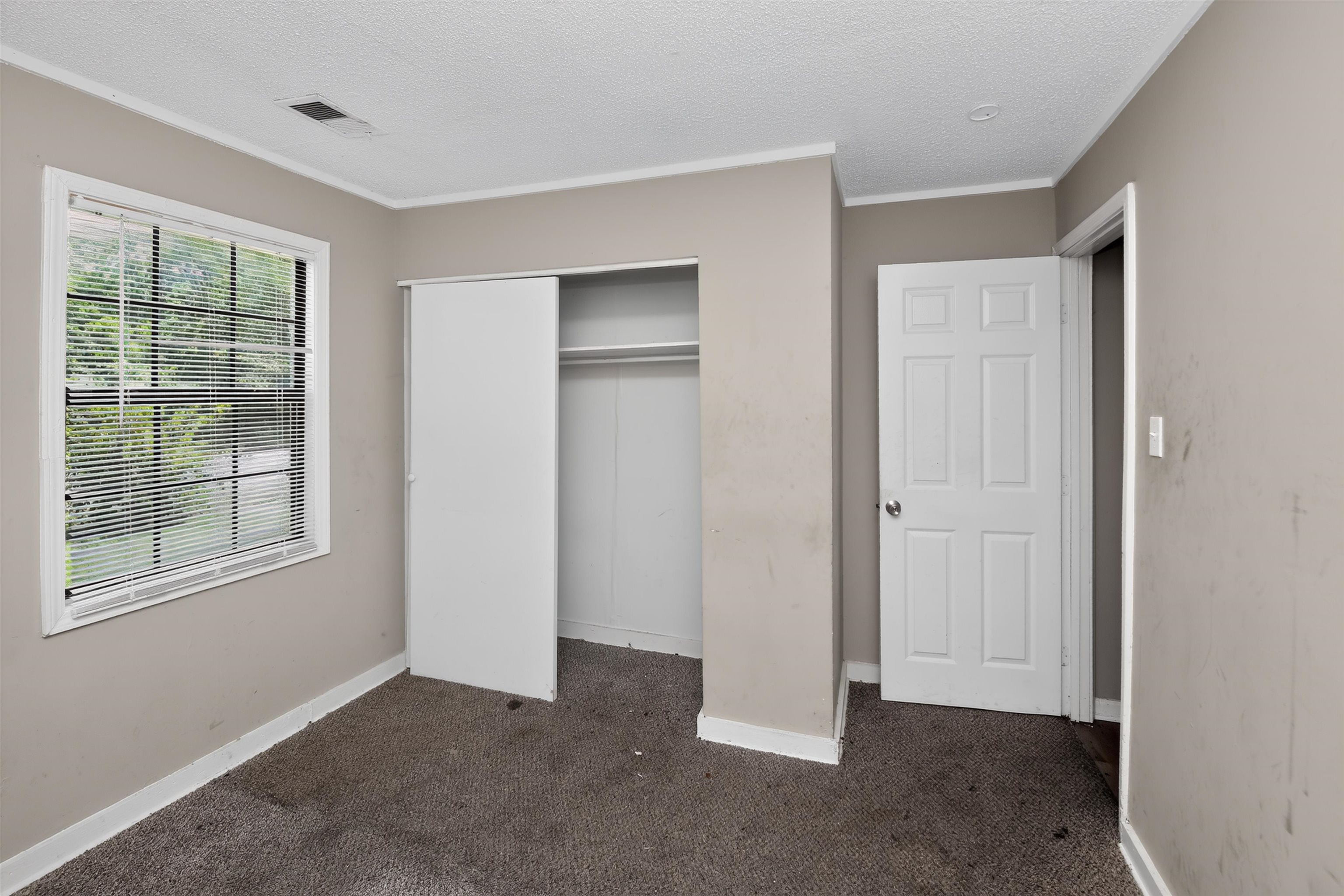 882 Leacrest Ave Property Photo 24