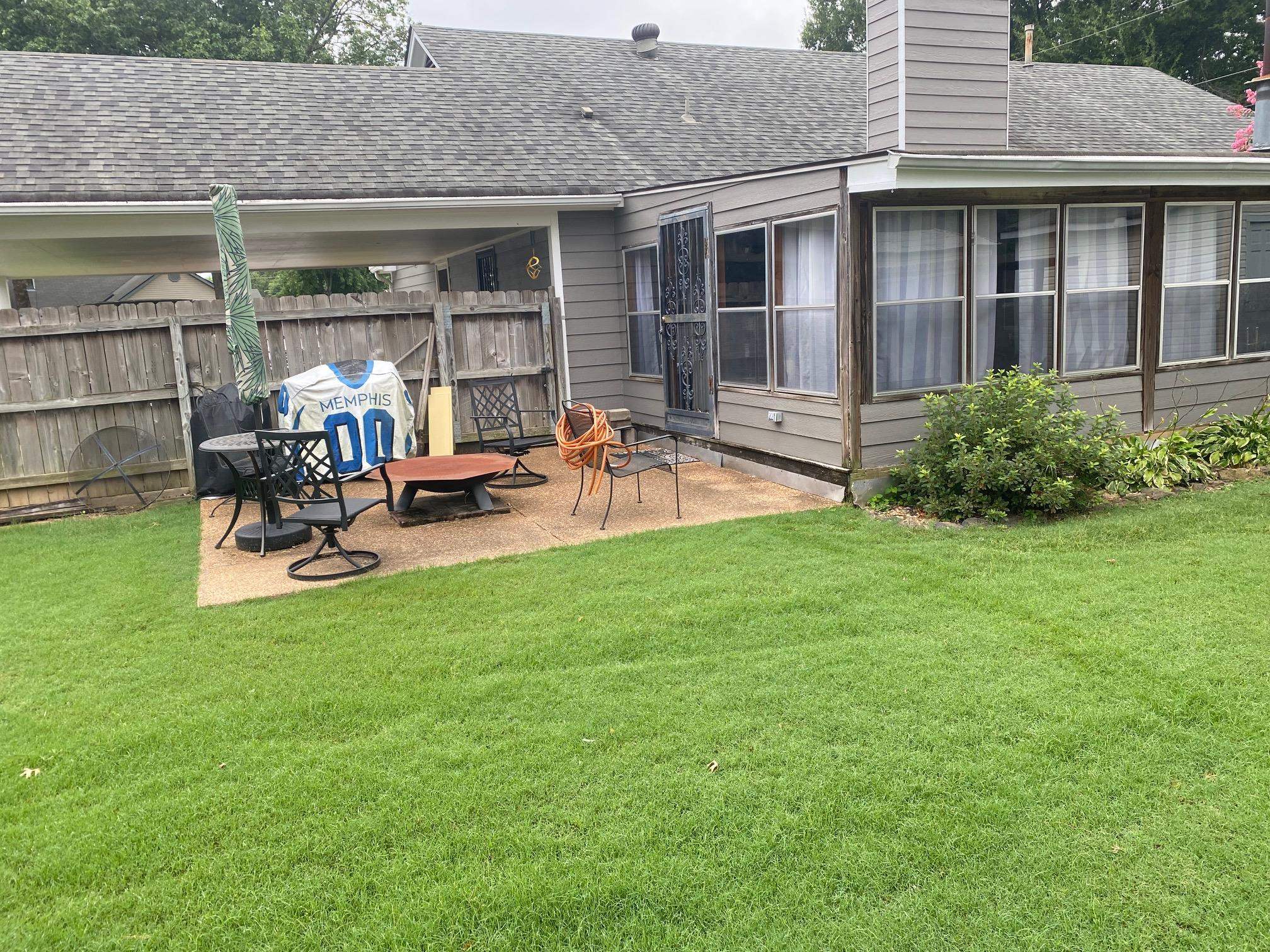 7264 Gail Dr E Property Photo 4