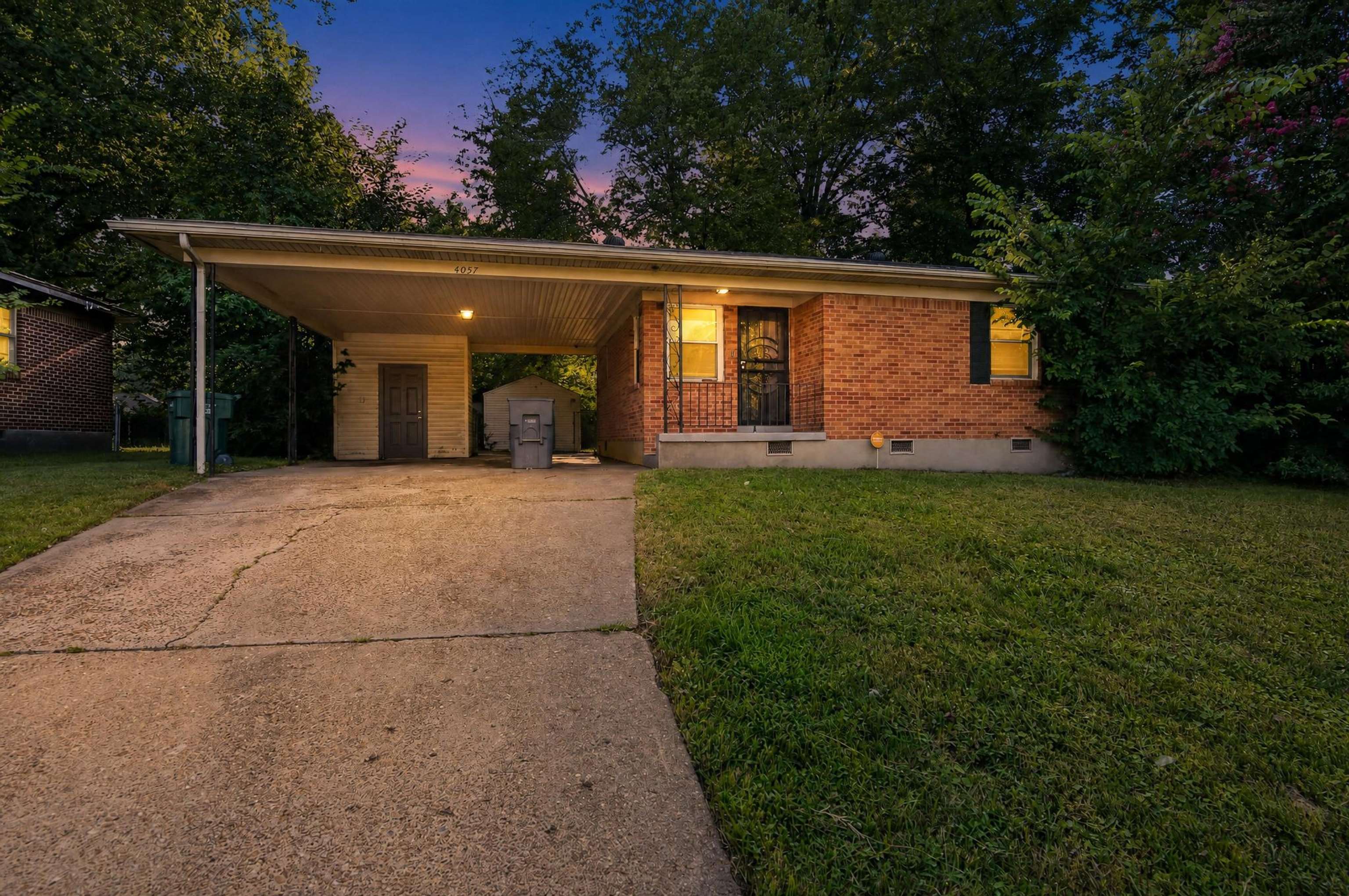 4057 Argonne St Property Photo 2