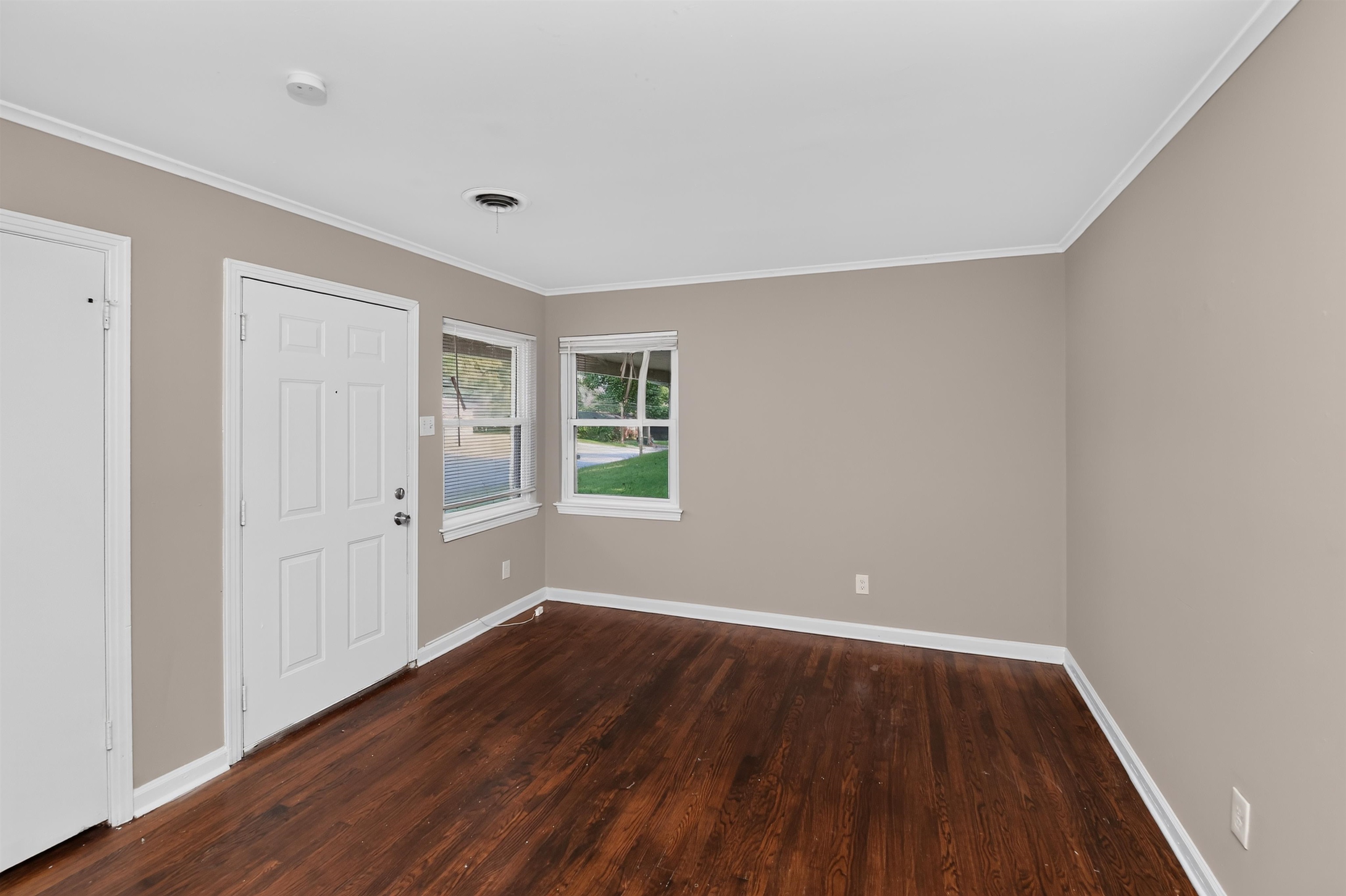 4057 Argonne St Property Photo 4