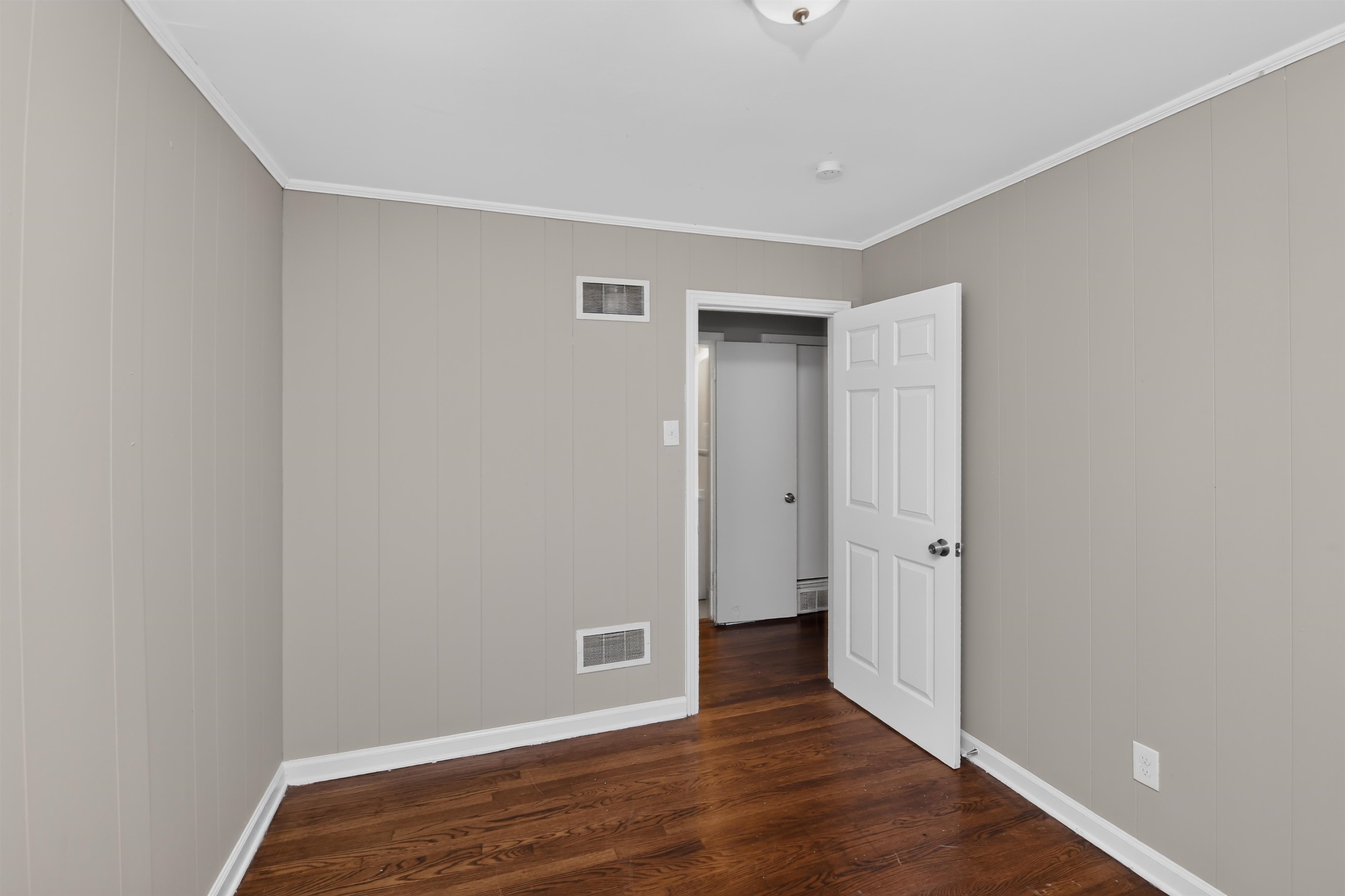 4057 Argonne St Property Photo 9