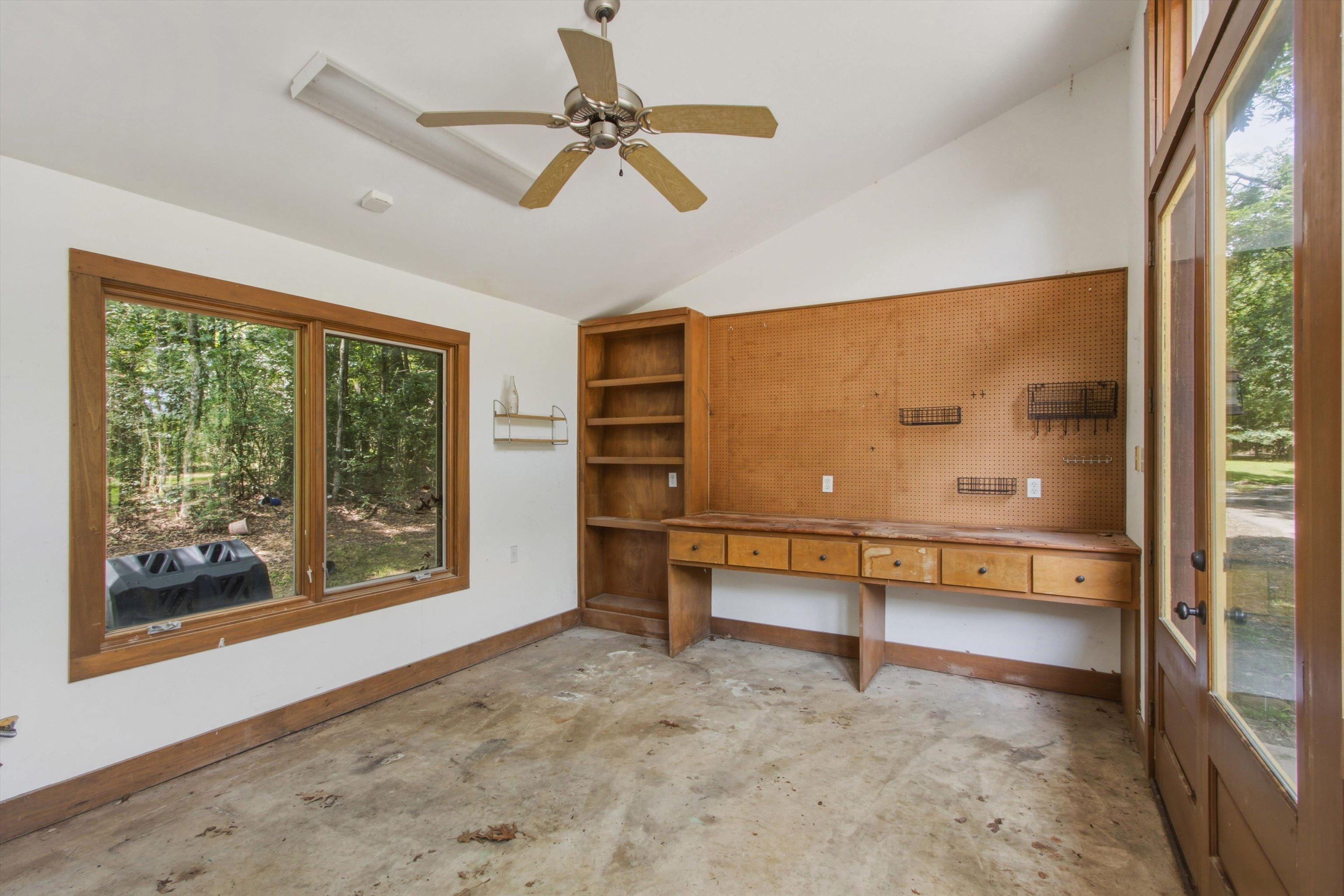 12368 Macon Rd Property Photo 33