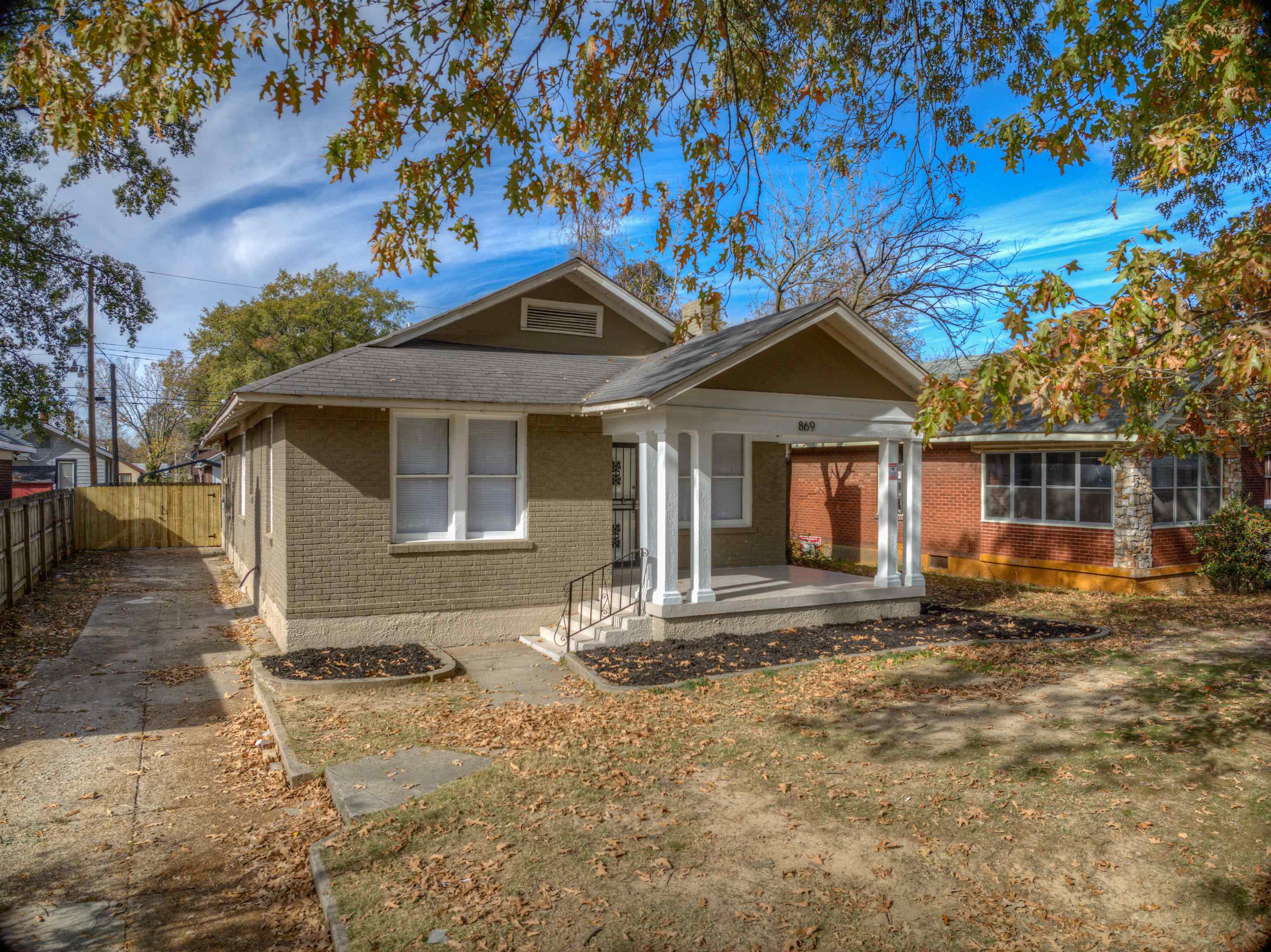 869 Garland St Property Photo 16