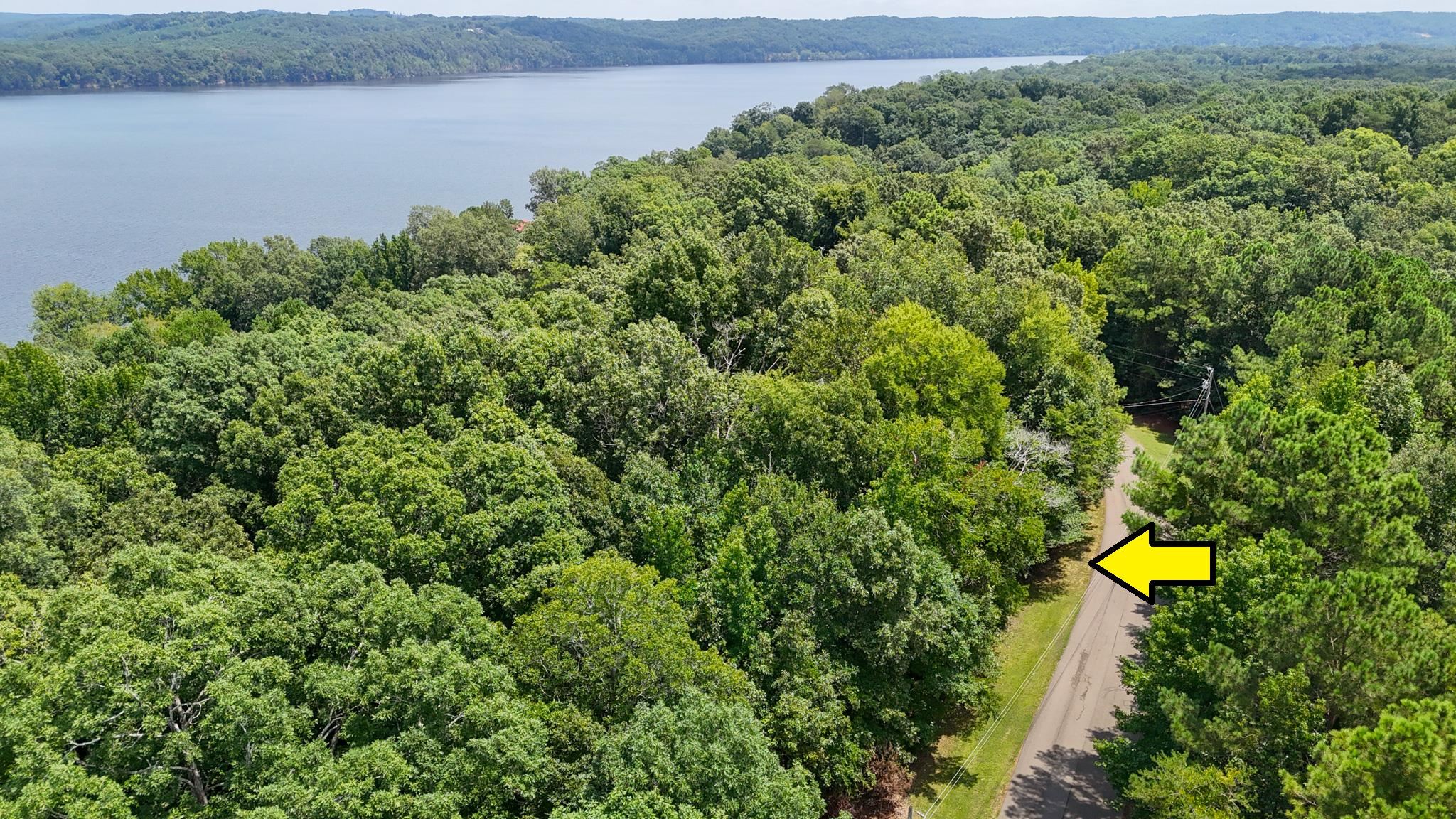 River View Dr Property Photo 4