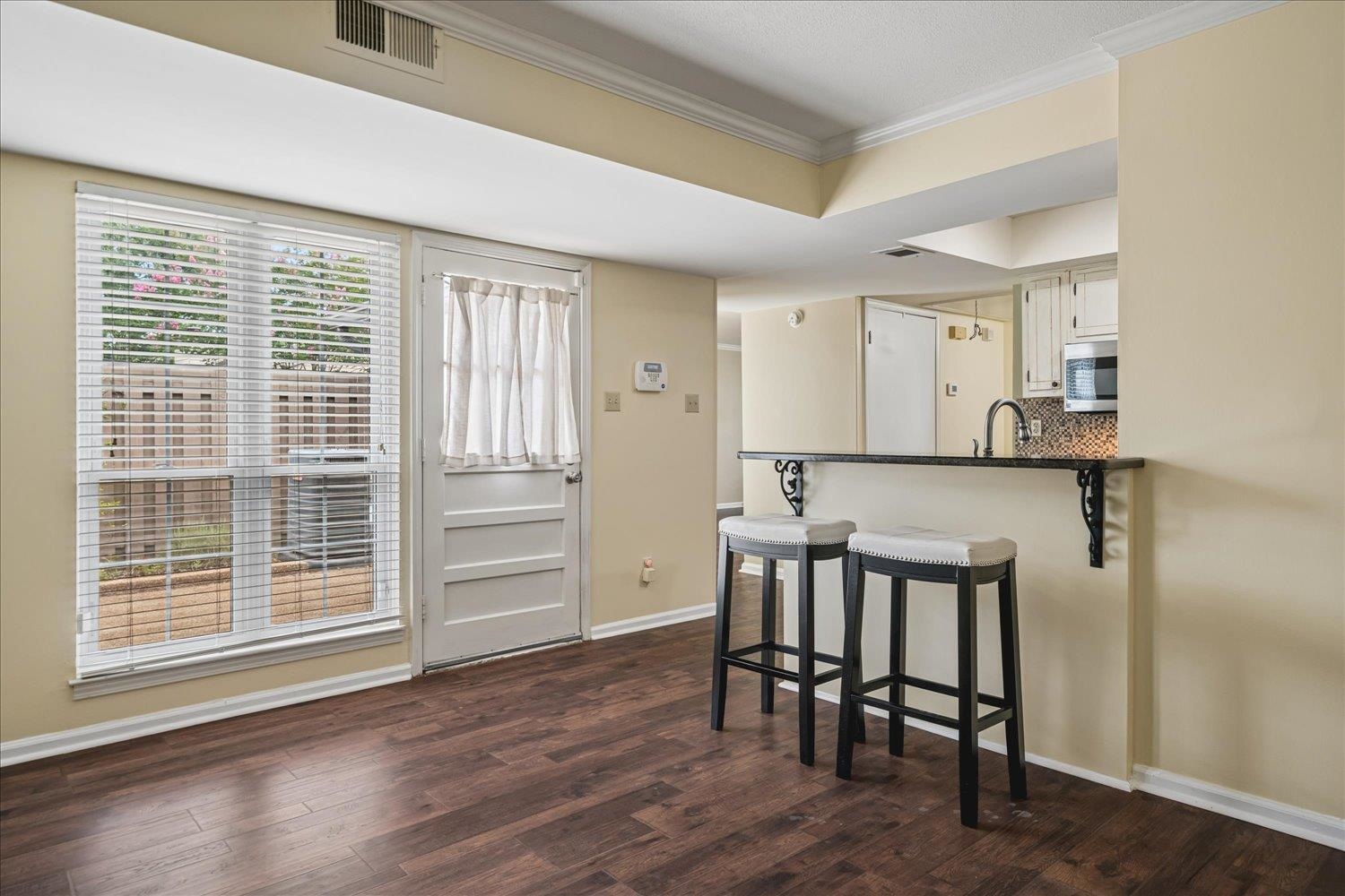1690 Hobbits Glen Dr 29 Property Photo 13